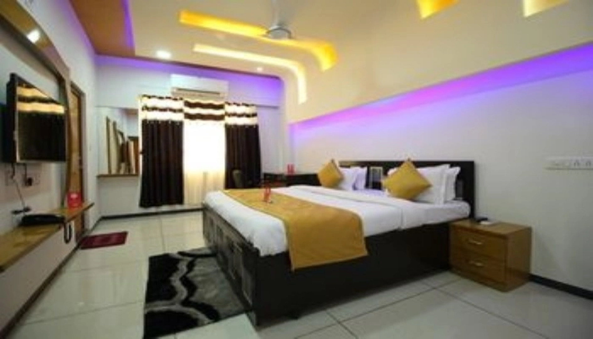 Super OYO Hotel Siddharth Inn