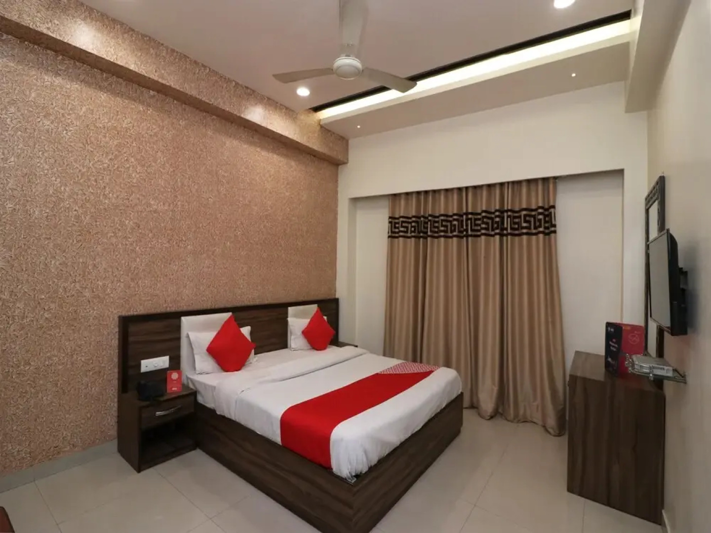 OYO 23168 Hotel G C Regency