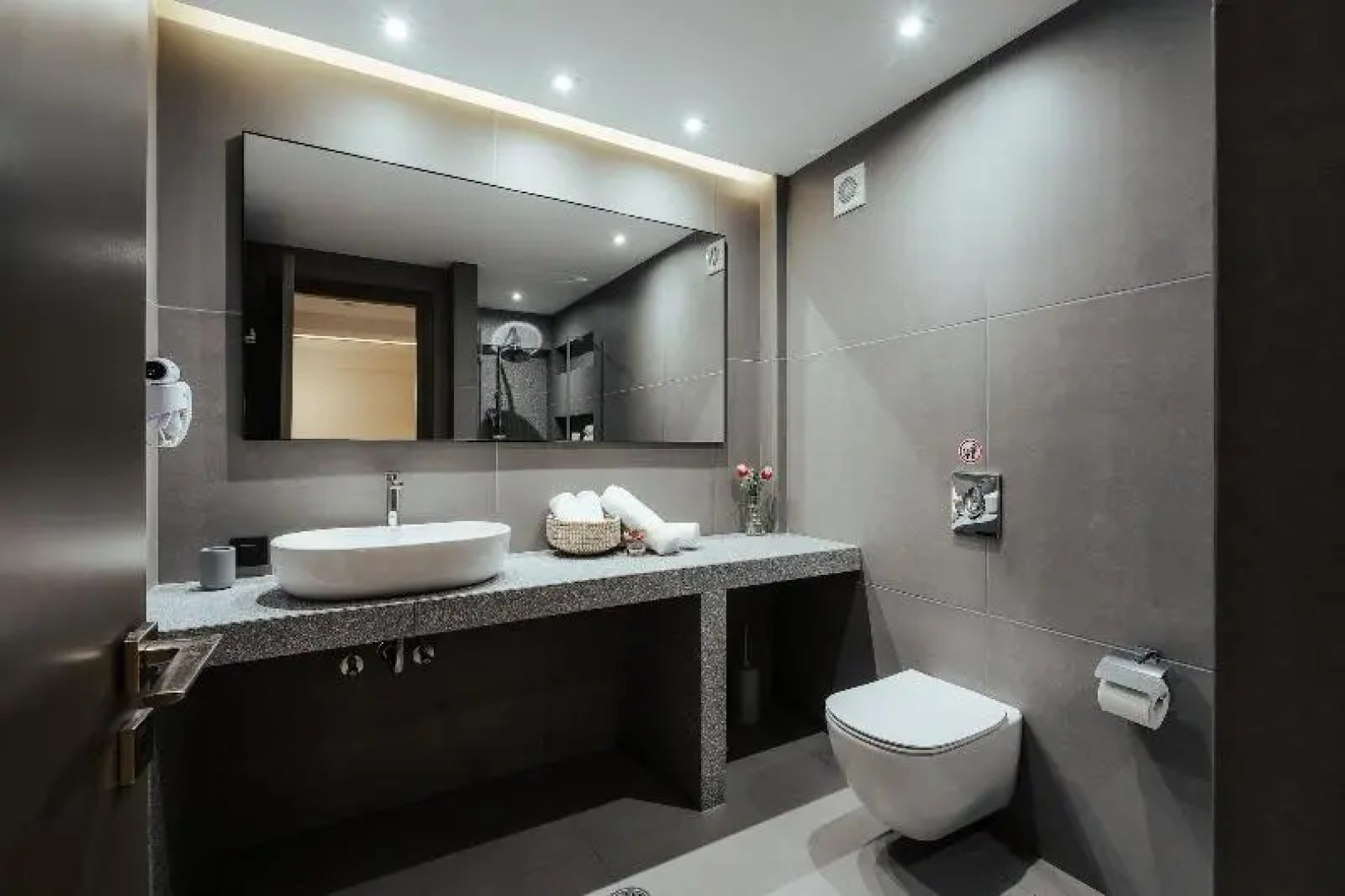 Andrews Luxury Residence