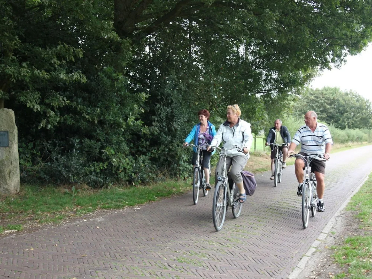 Romantic Villa With a Dishwasher, Near a National Park