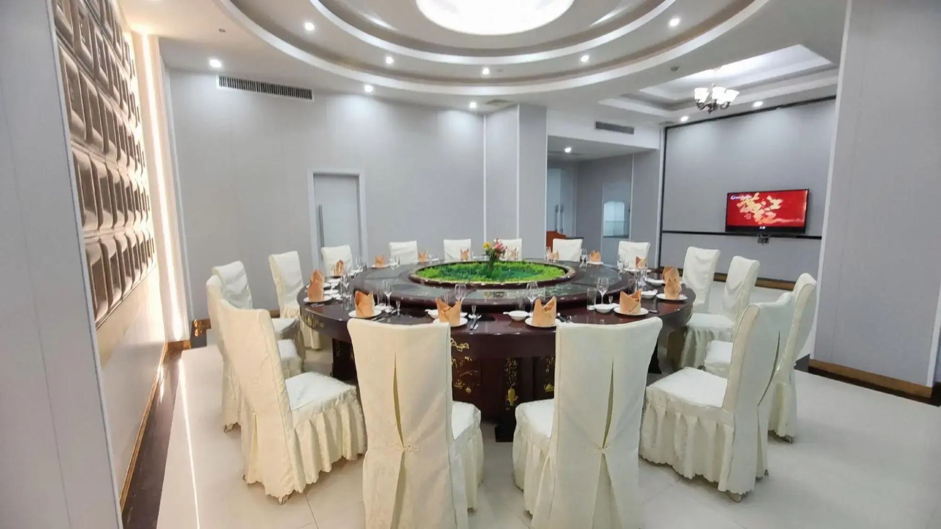 Huaxi International Hotel