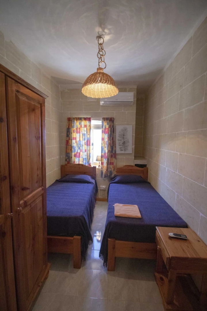 Dolman Complex Apartments