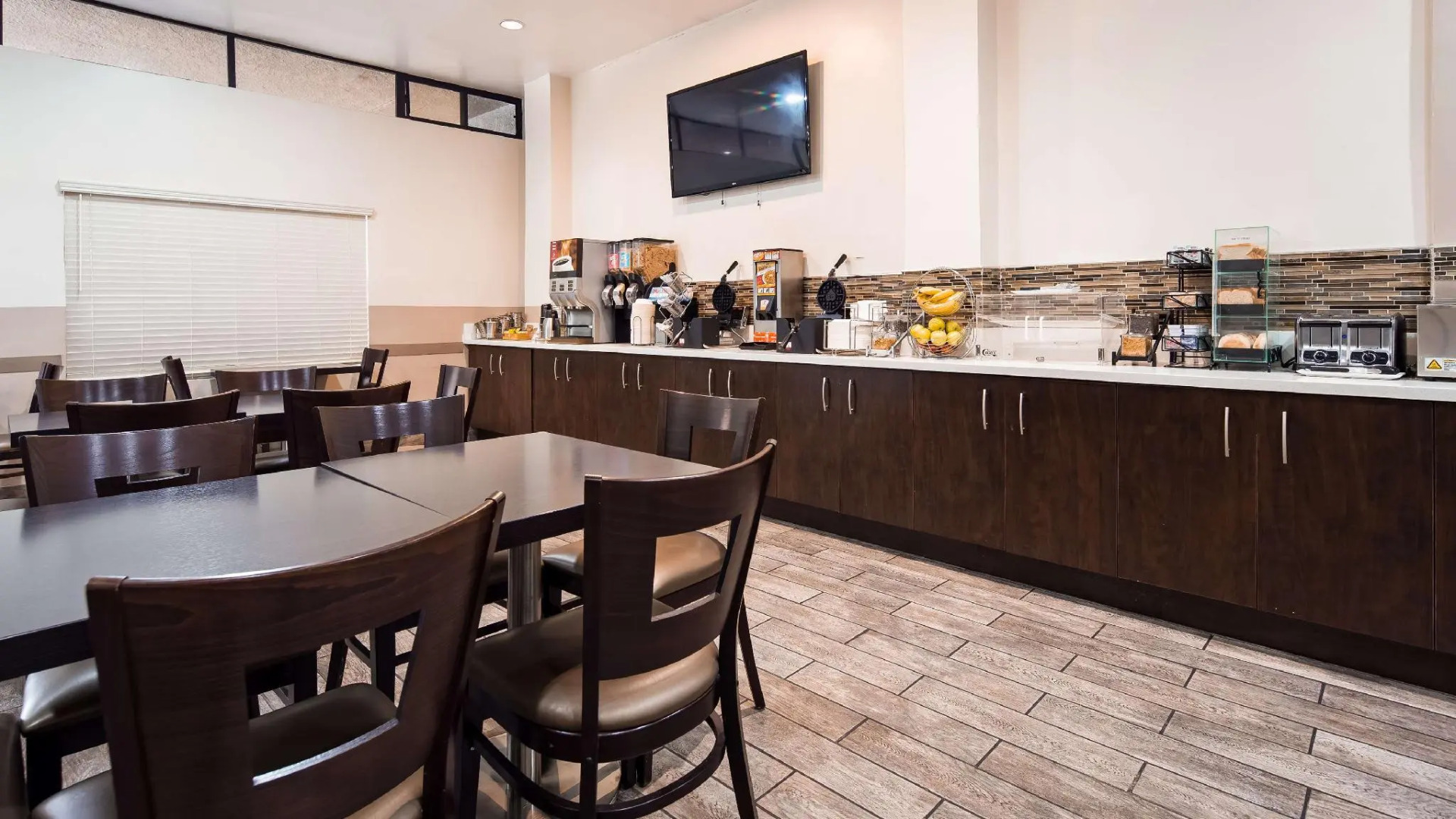 Best Western Airpark Hotel-Los Angeles LAX Airport