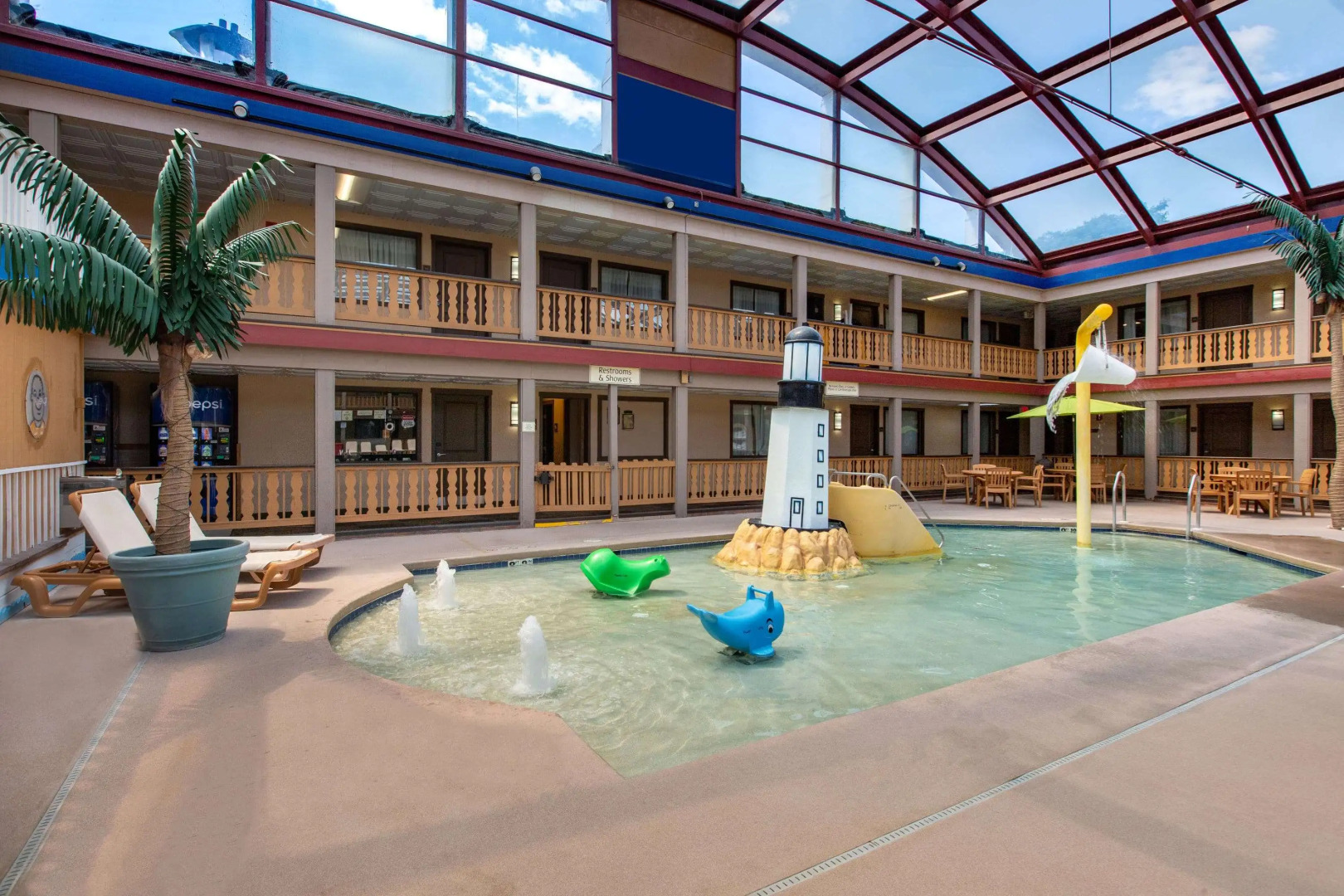 AmericInn by Wyndham La Crosse Riverfront-Conference Center