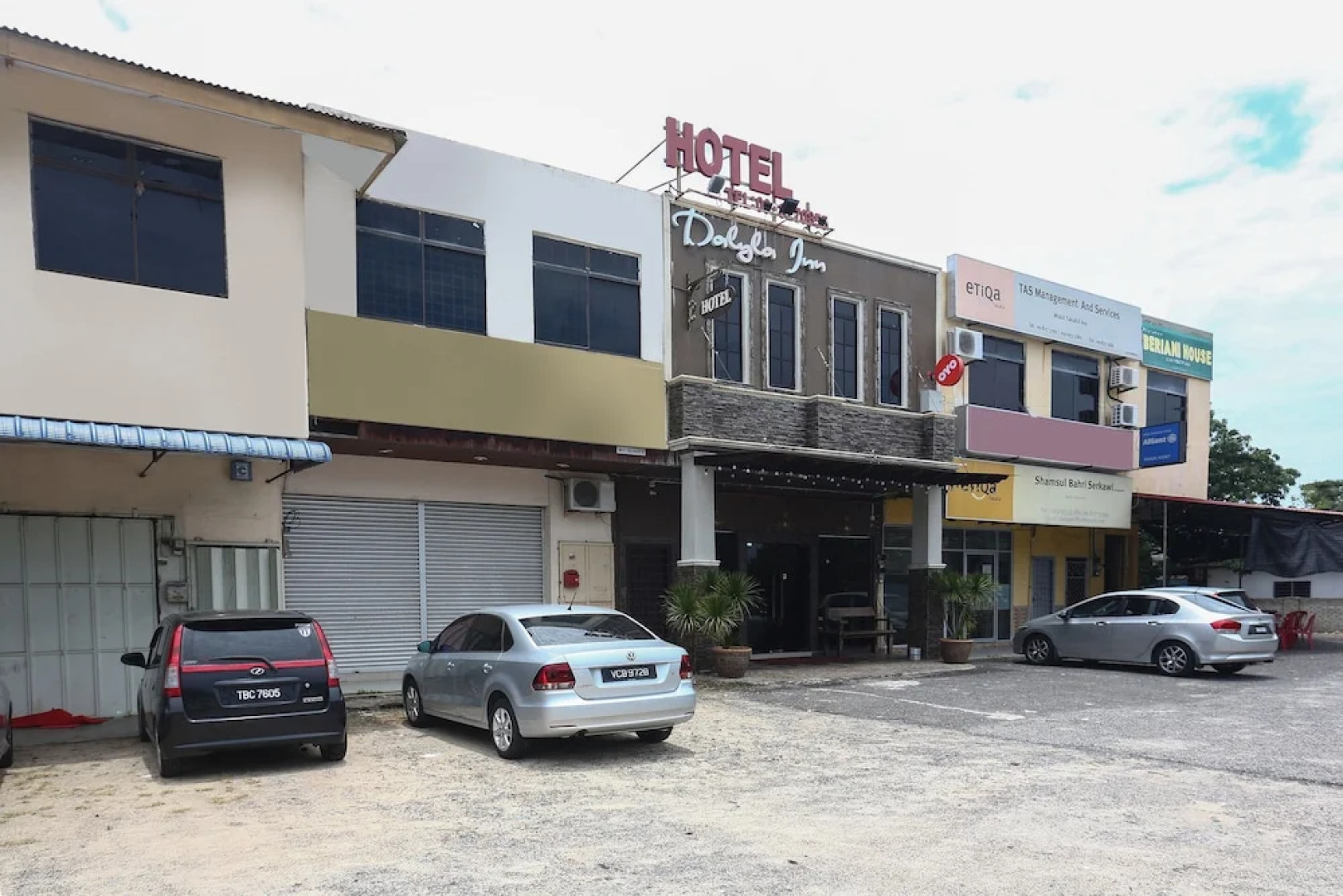 OYO 90045 Dalyla Inn Hotel