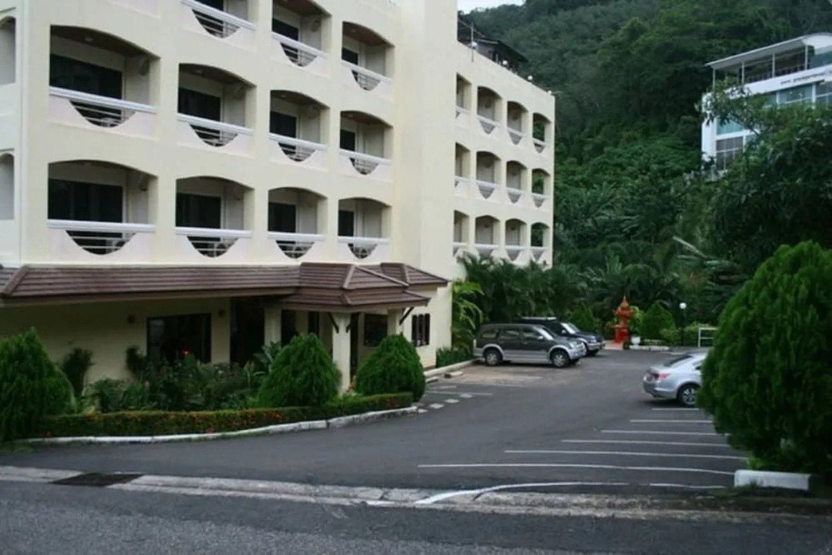 Royal Residence Hotel