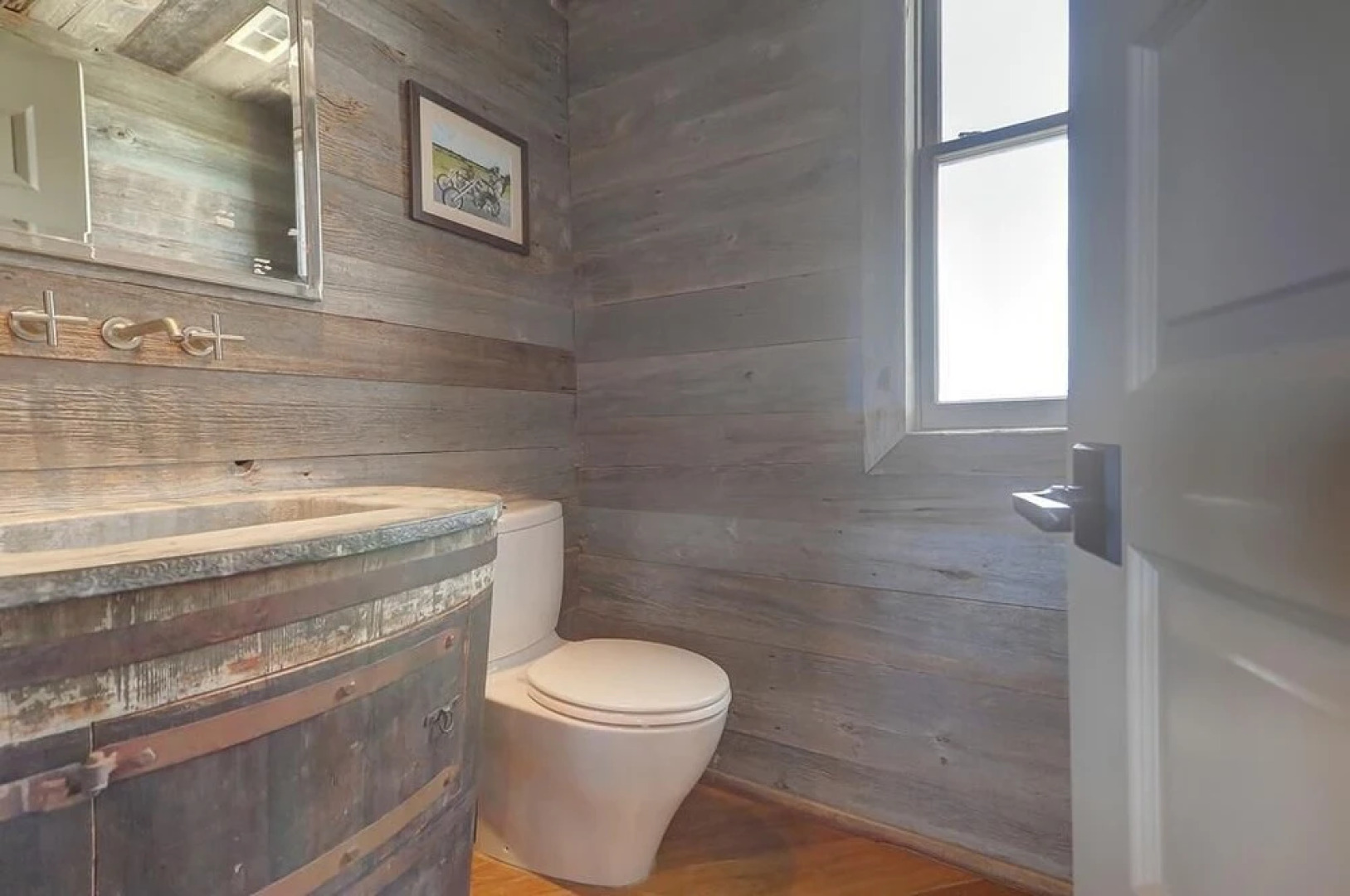 305 Carolina Boulevard