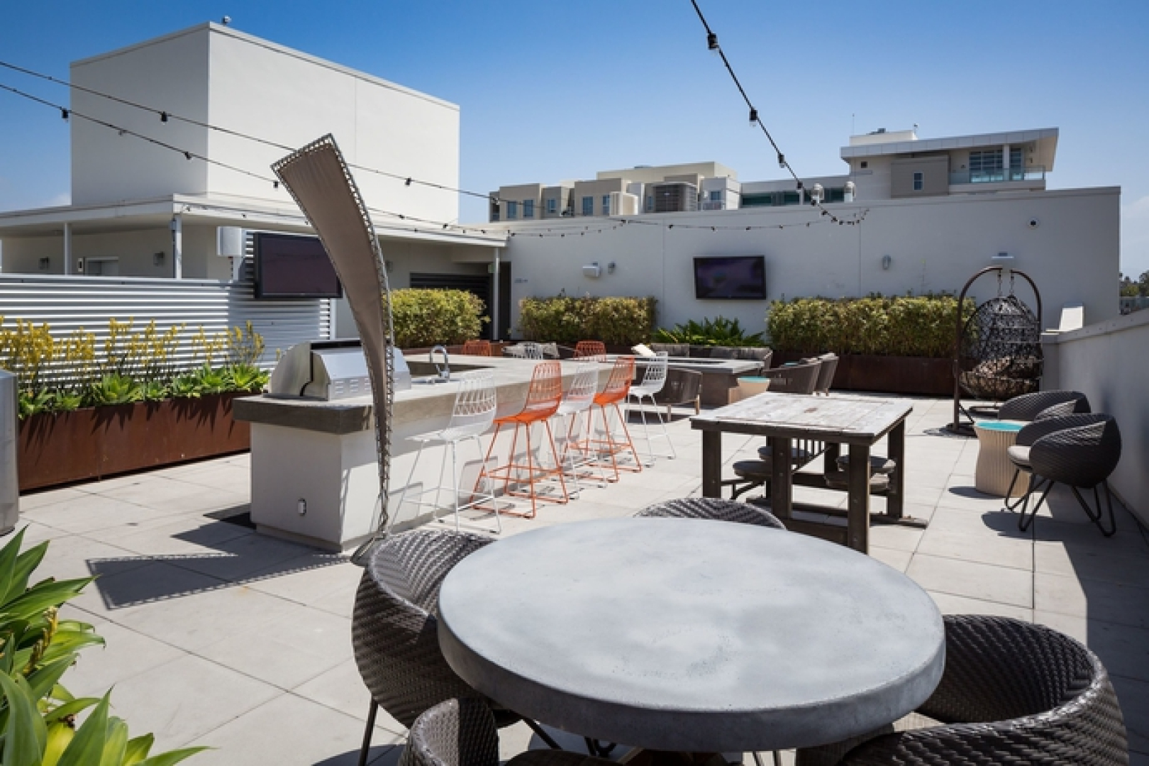 G Street Apartment by Stay Alfred