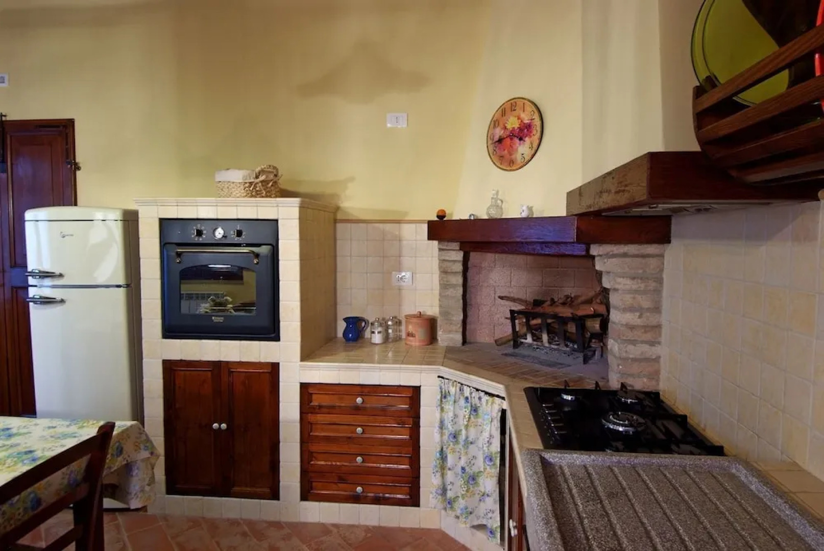 Independent house with Spa pool