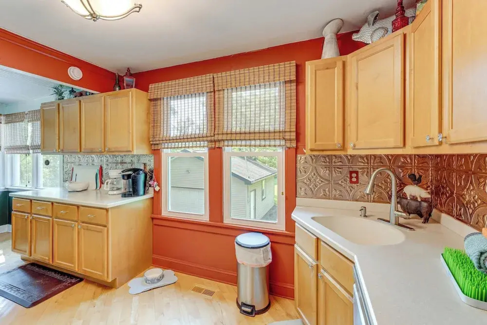 Lake Geneva Family Gem w/ Fenced Dog Run!