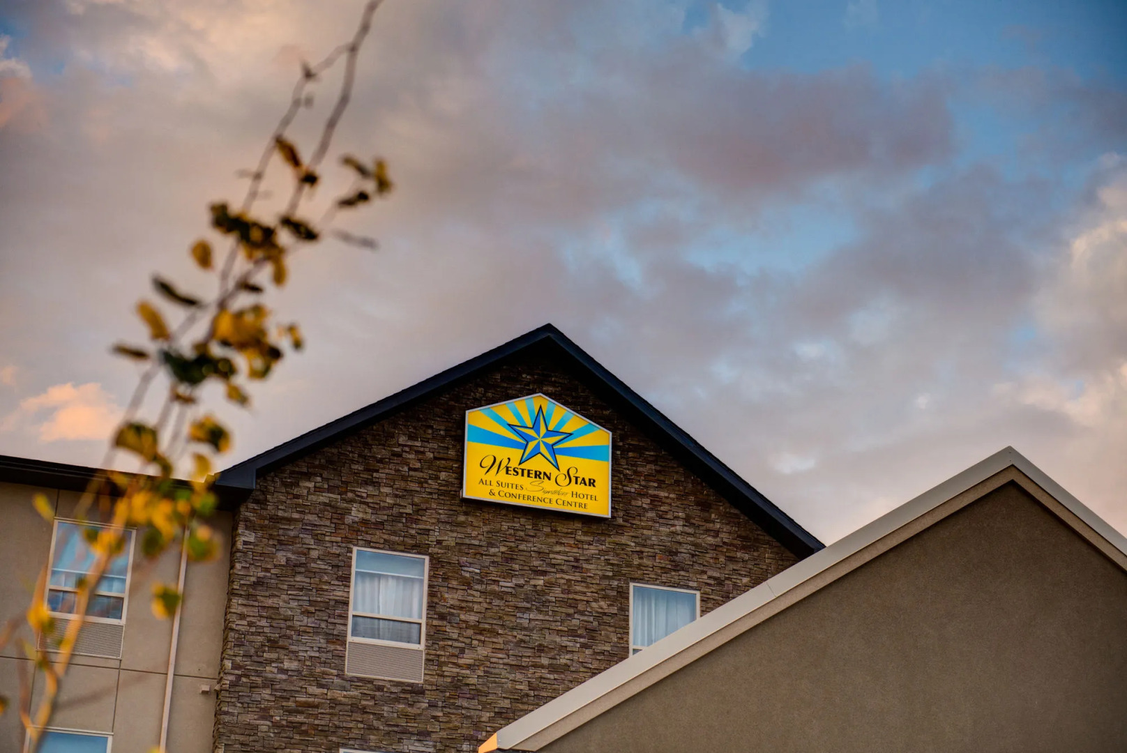 Western Star All Suites Signature Hotel