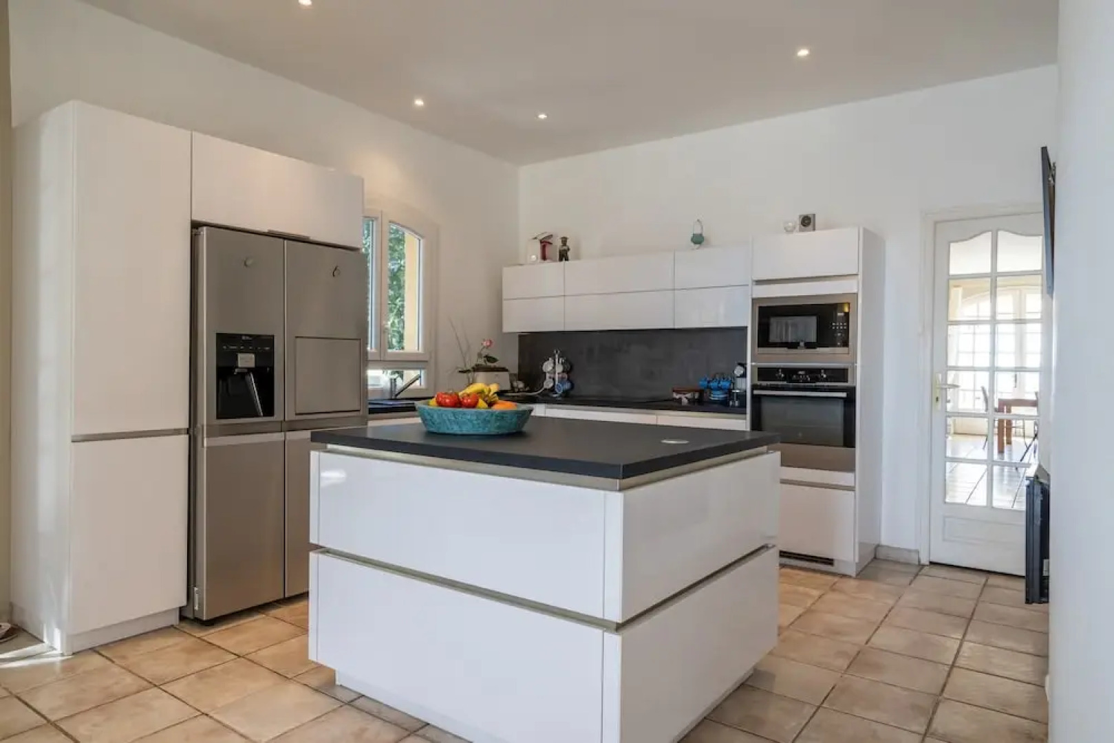 Homelly Propriété en bord de mer