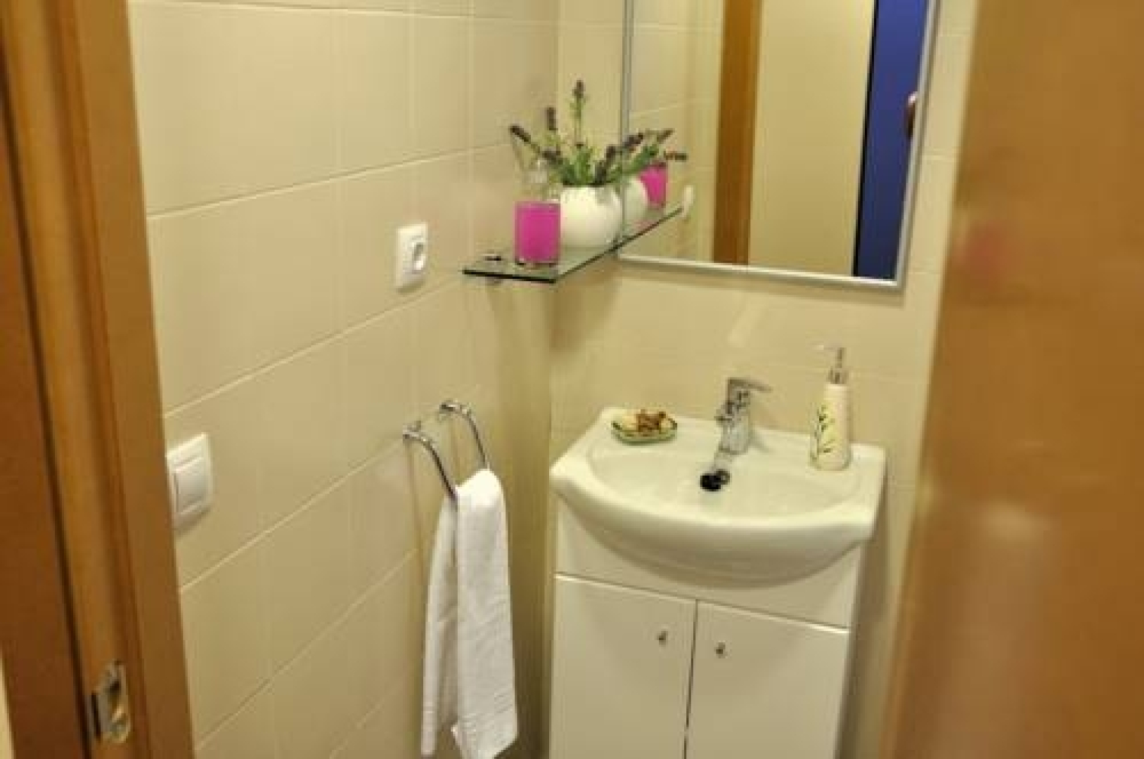 Hernán Cortés Residence Hall