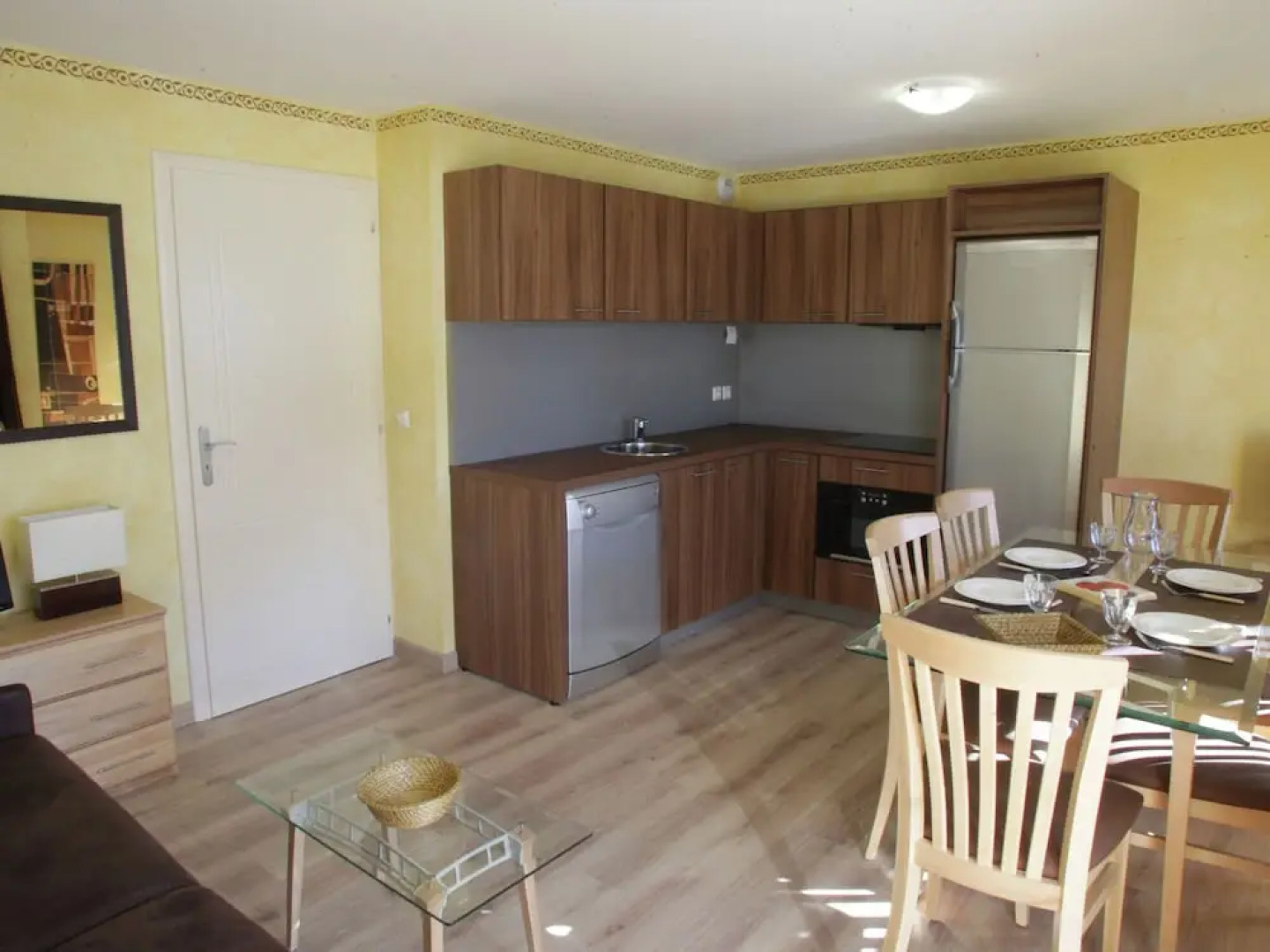 Family Apartment With Balcony 200 m. From the City Center