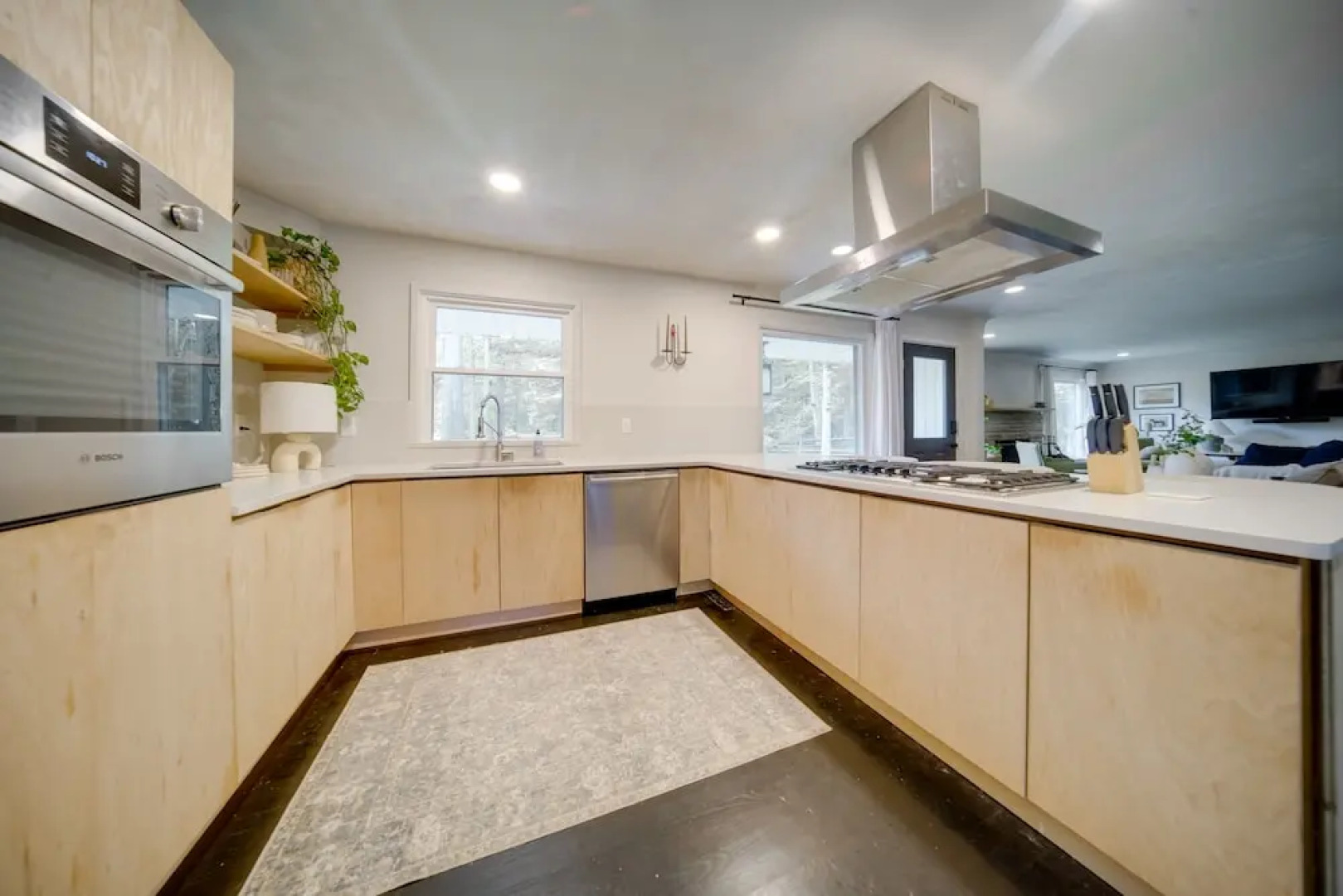 Stylish Willoughby Hills Retreat w/ Fireplace!