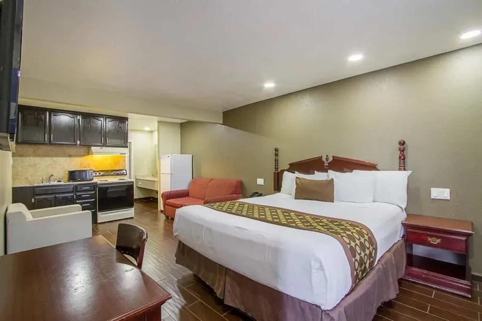 Discovery Inn Ukiah