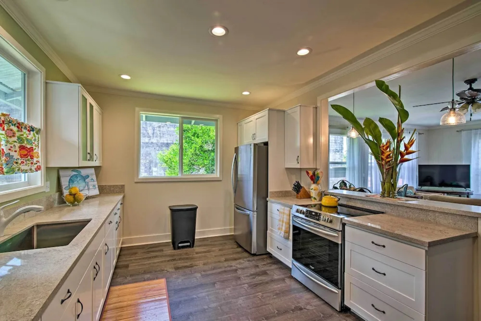 Papaikou Escape < 3 Mi to Botanical Garden!