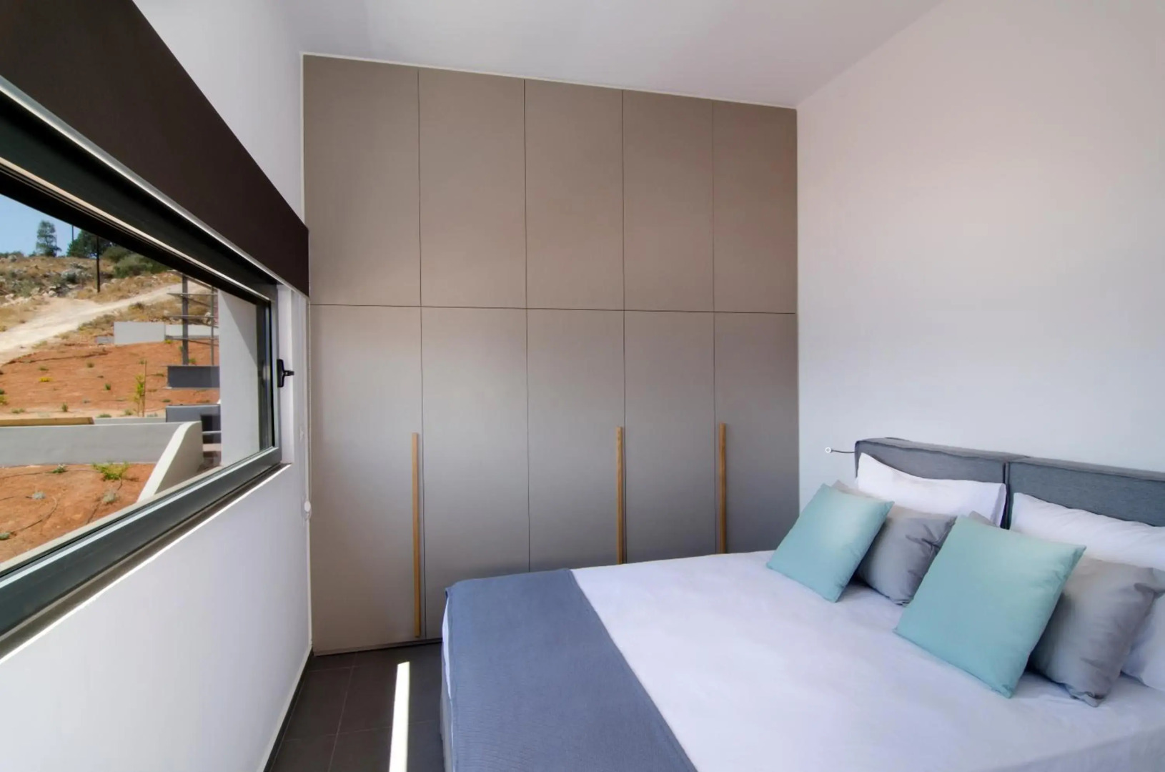 Seametry Luxury Living Apartments Adults Only