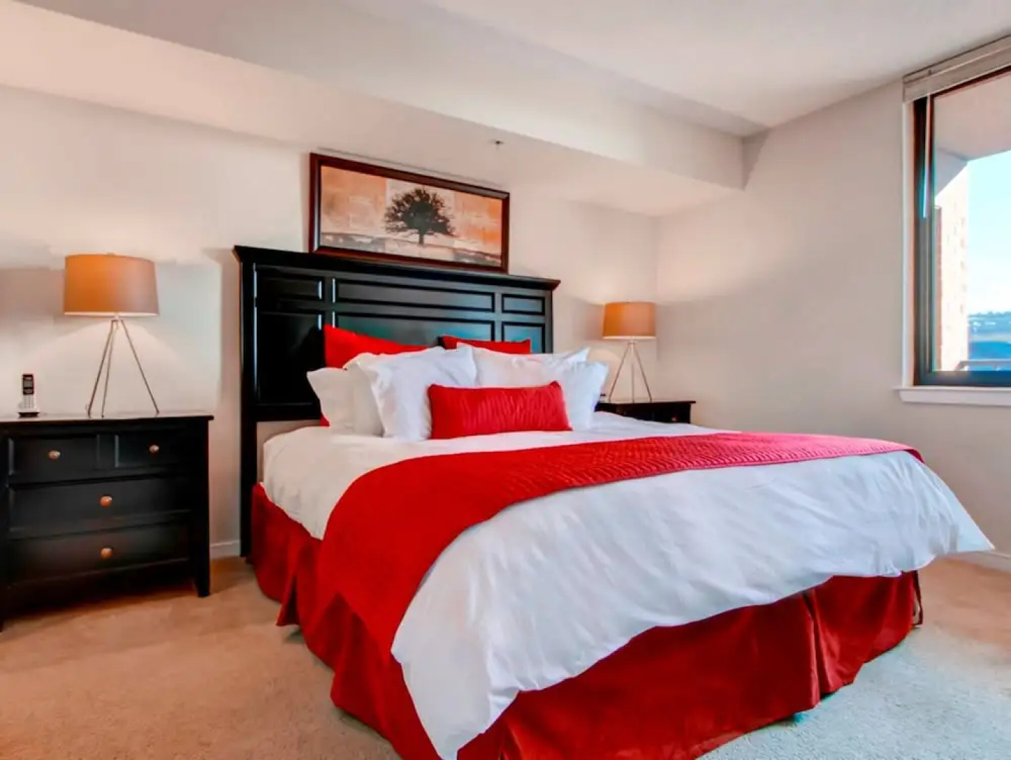 Global Luxury Suites at Spring Hill