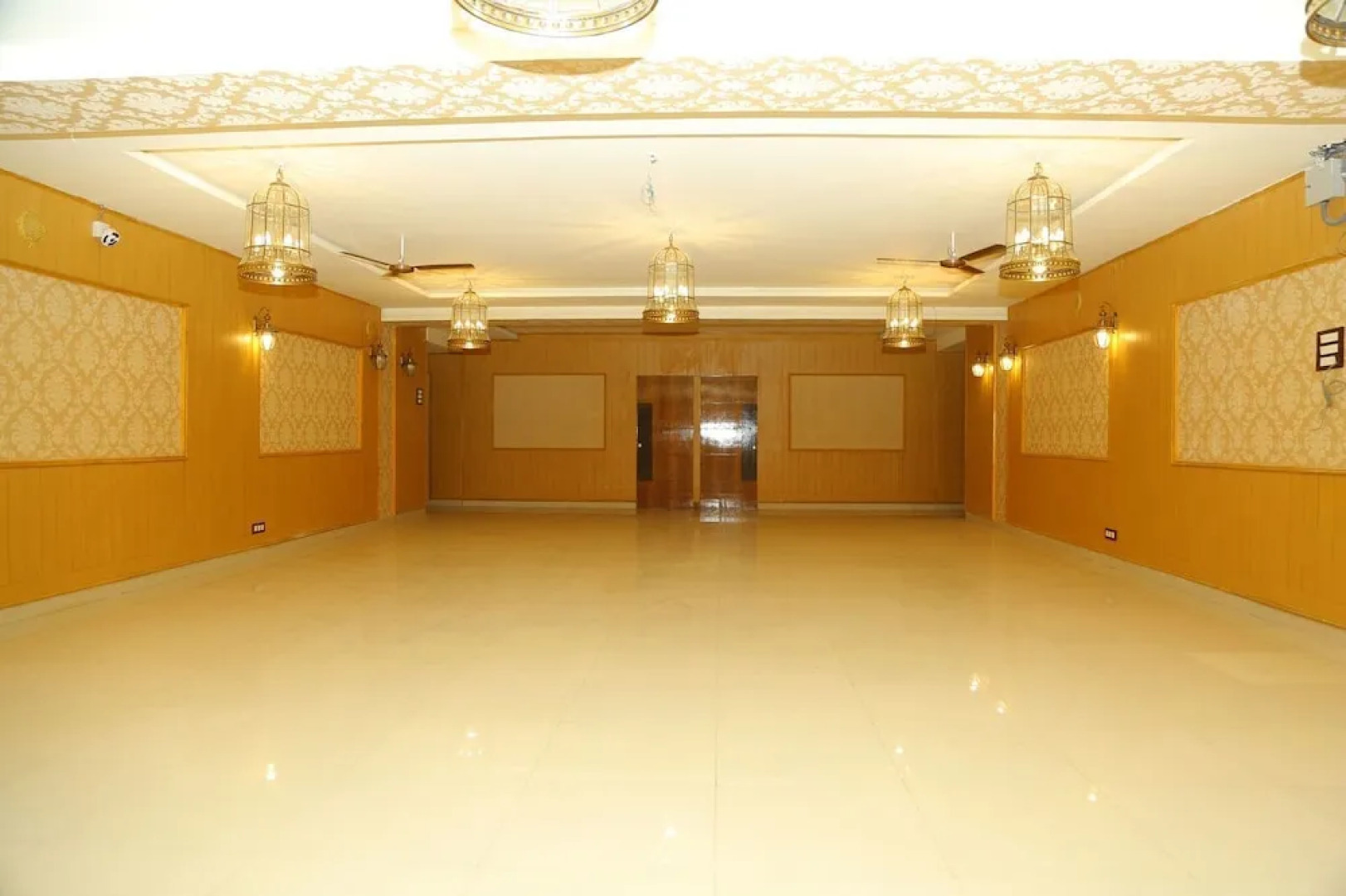 Santoshi Novatel Hotel