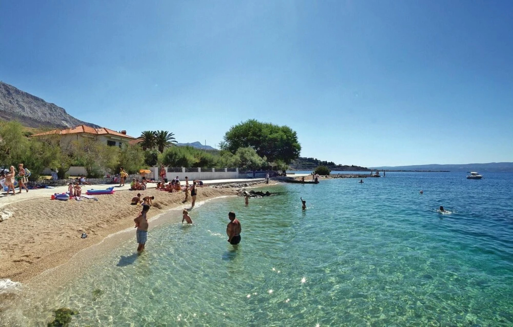 Awesome Home in Mali Rat With Wifi and 1 Bedrooms