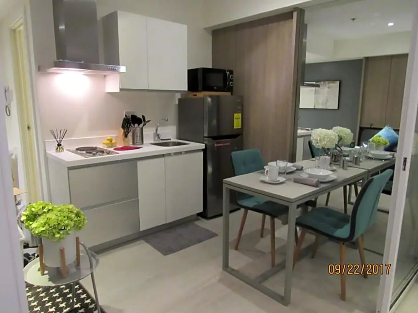 Azure Urban Beach Resort Manila by Radlett