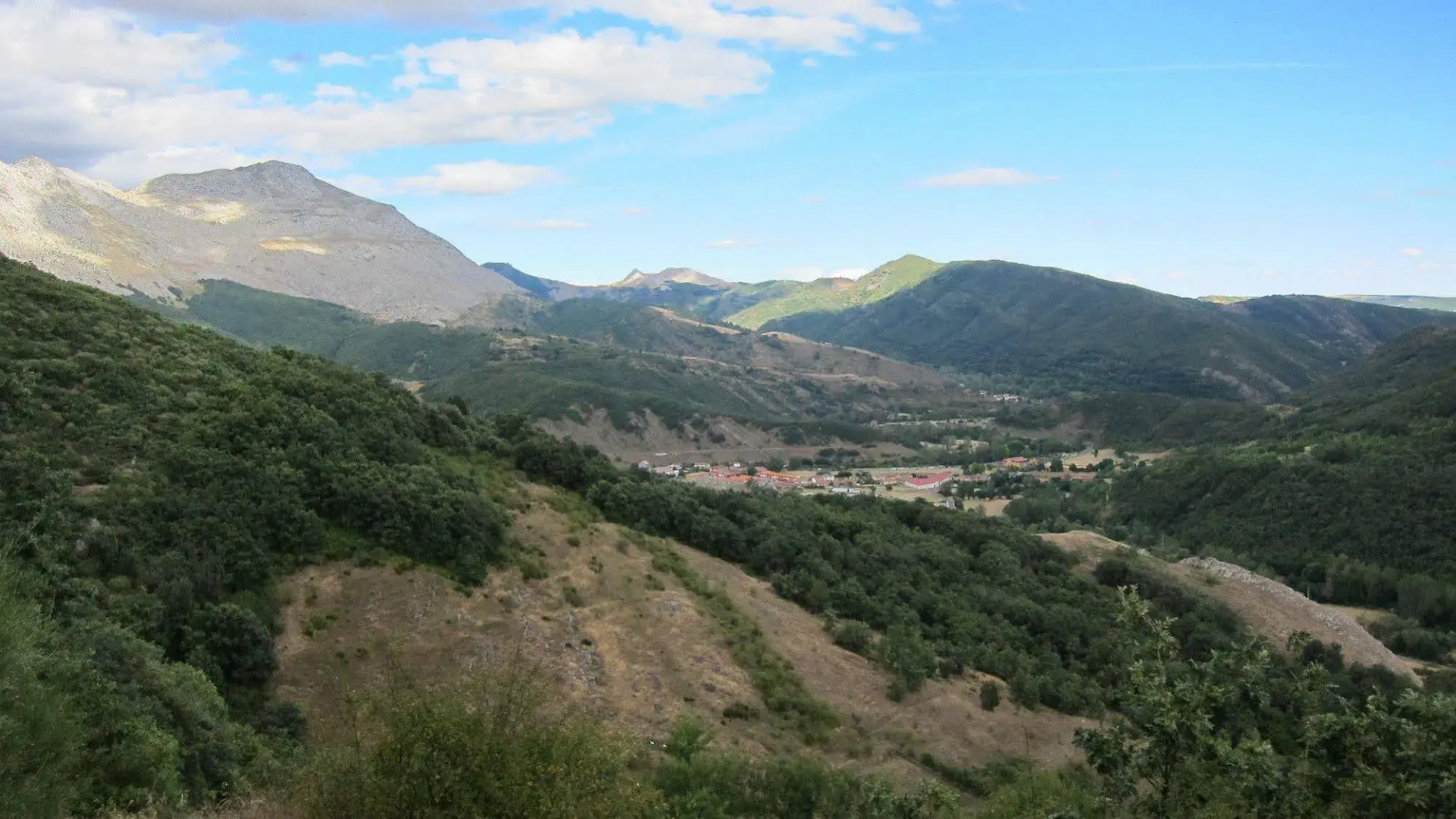 Albergue Cueva de Valporquero