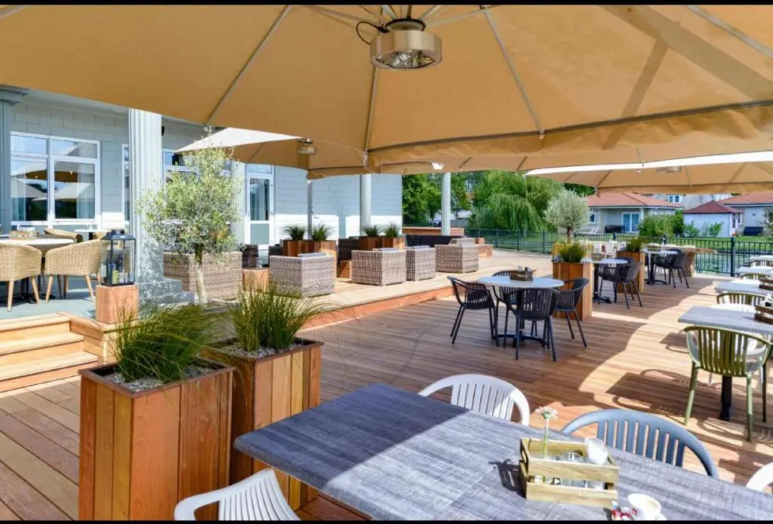 Beach bungalow Hellevoetsluis