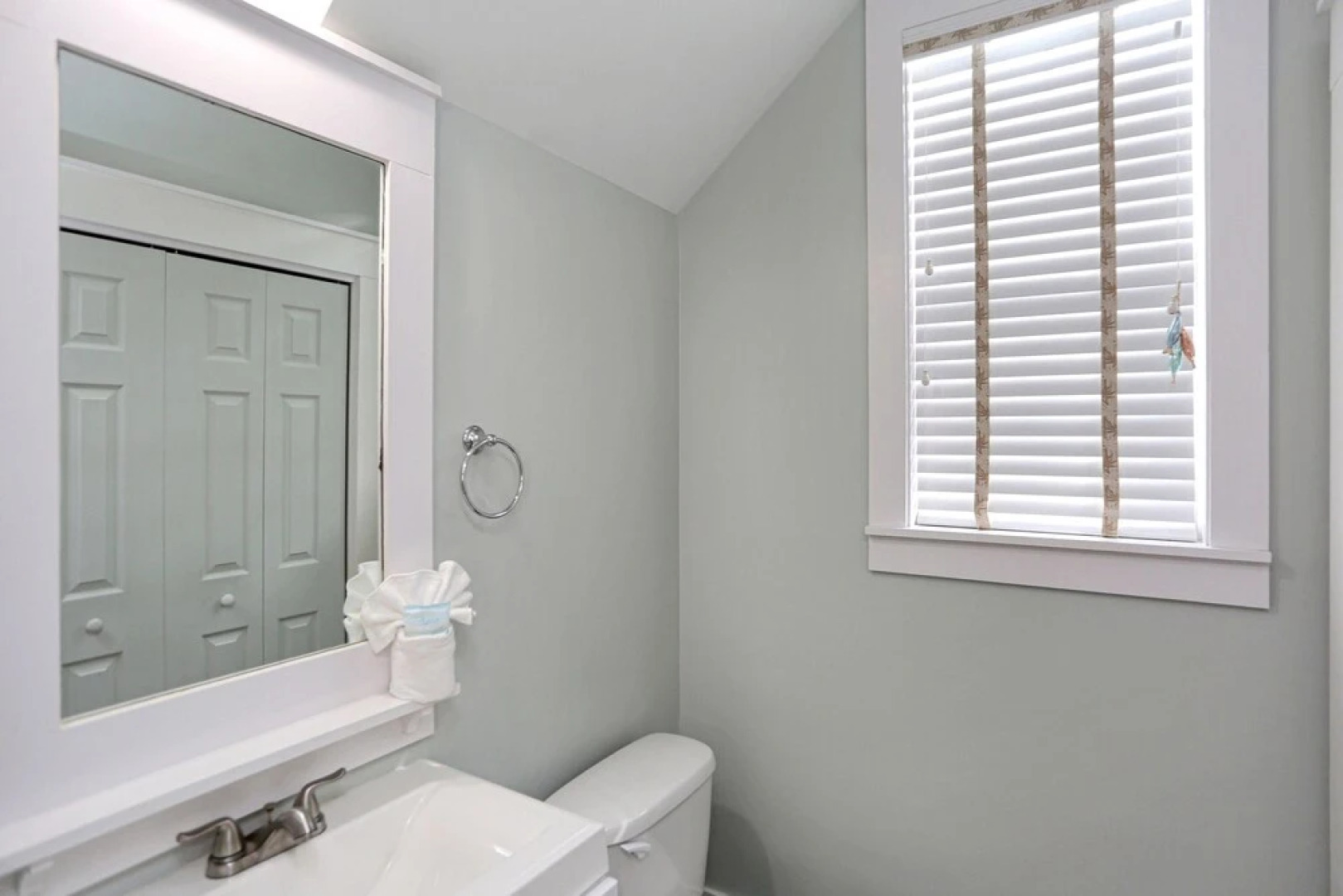 Barefoot Cottage B48 by Pristine Properties