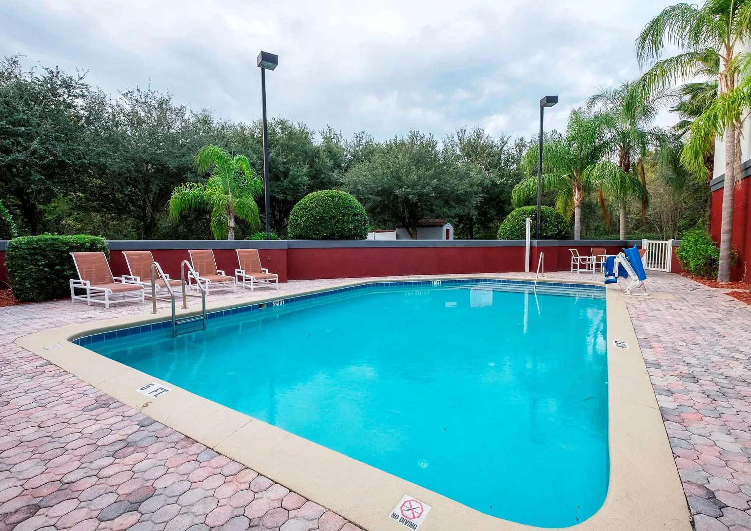 Townhouse Orlando West (ex.Red Roof Inn Orlando West - Ocoee)