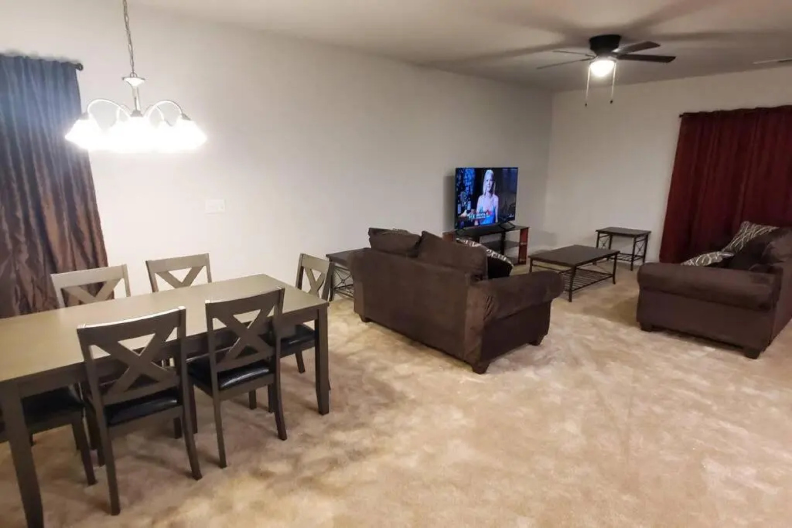 New 3 Bedroom Home w/ tons of amenities & parking.