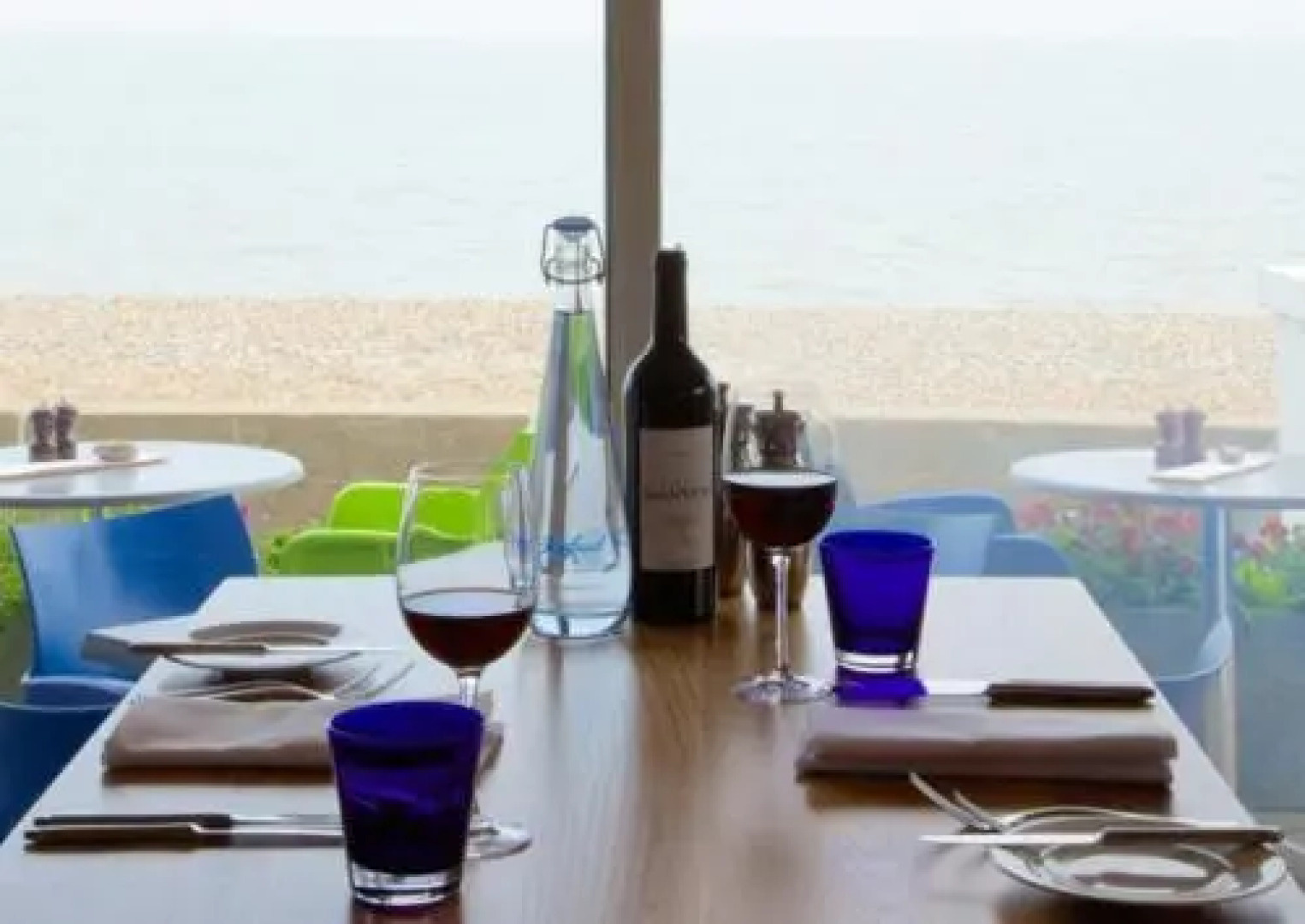 Romantic Flint Cottage on the Suffolk Coast