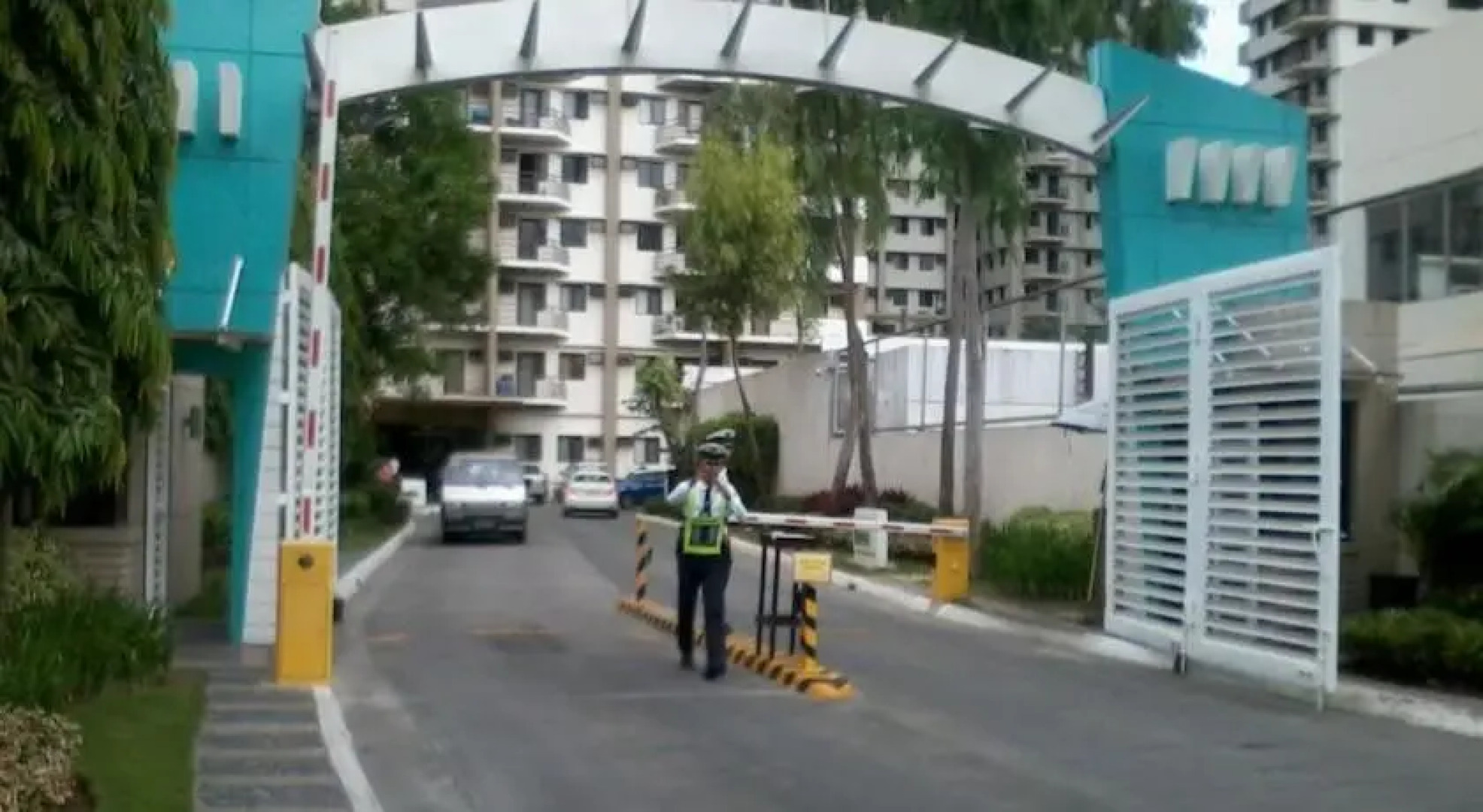 Cypress Tower Celesta 814