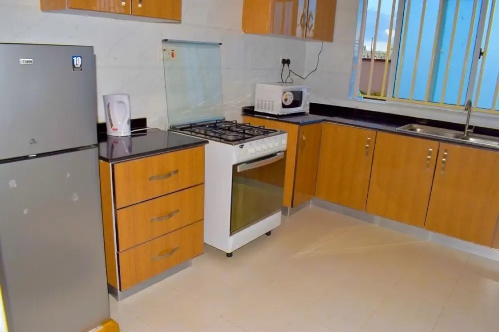 Mayberry Airport homestay