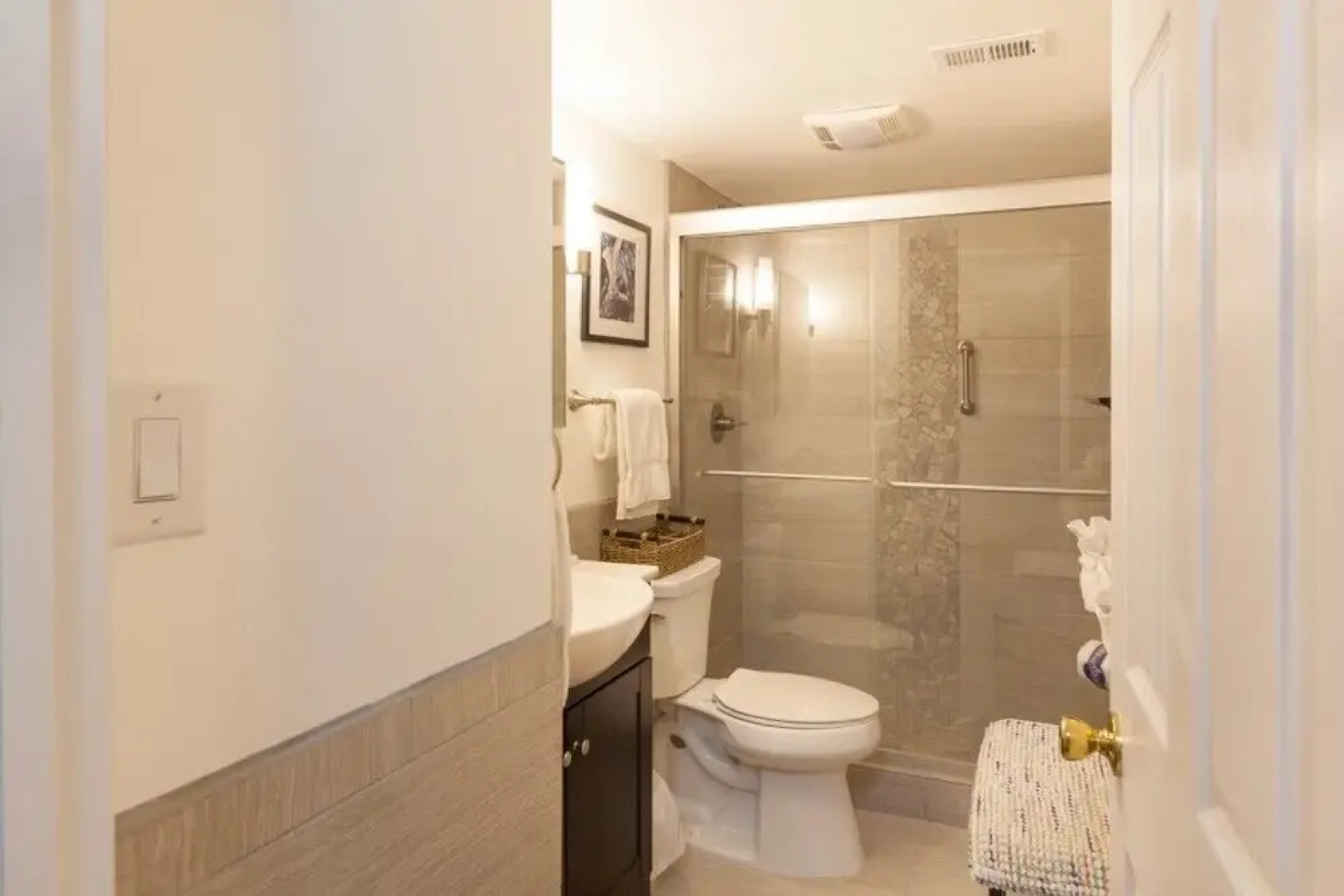 Dolphin Way A-201 - Monthly