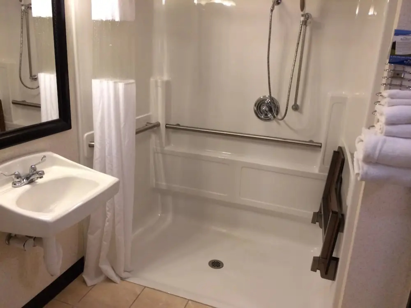 Baymont Inn & Suites