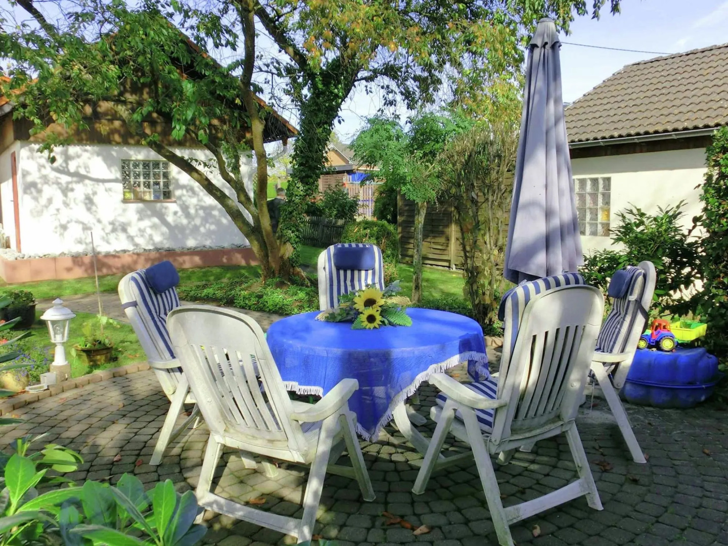 Apartment in Winnen Near Forest