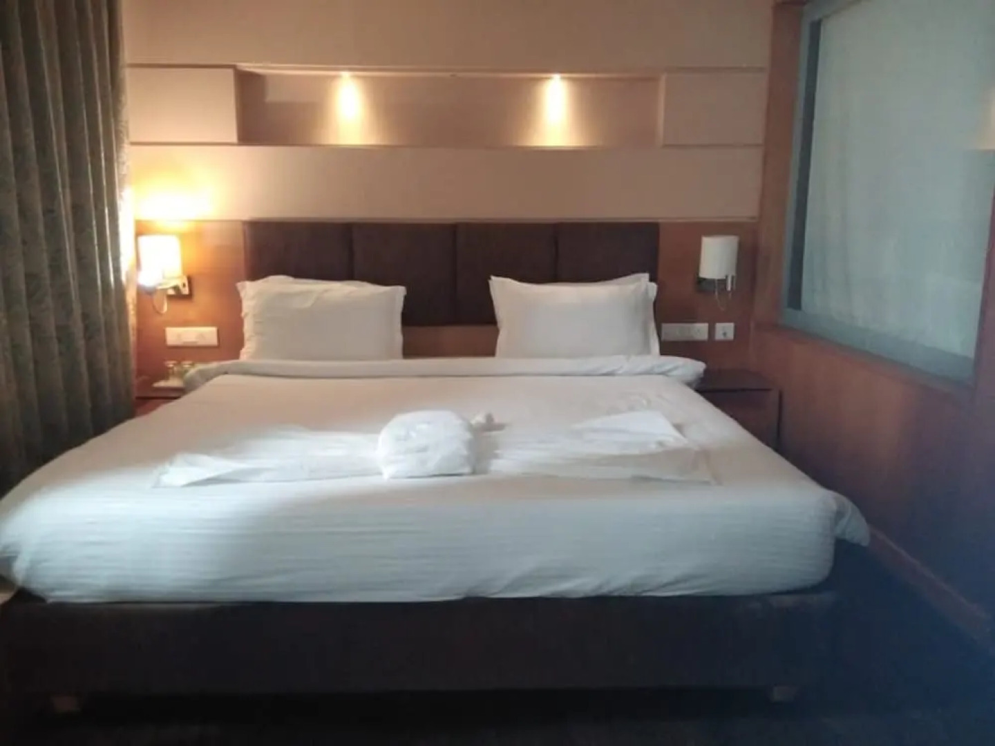 Cambay Sapphire Neemrana