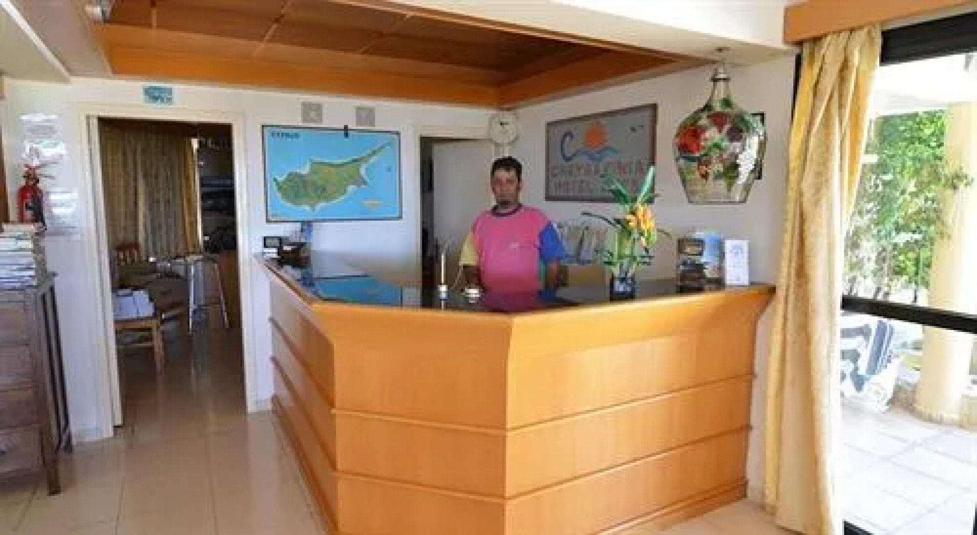 Chrysafinia Hotel Apts