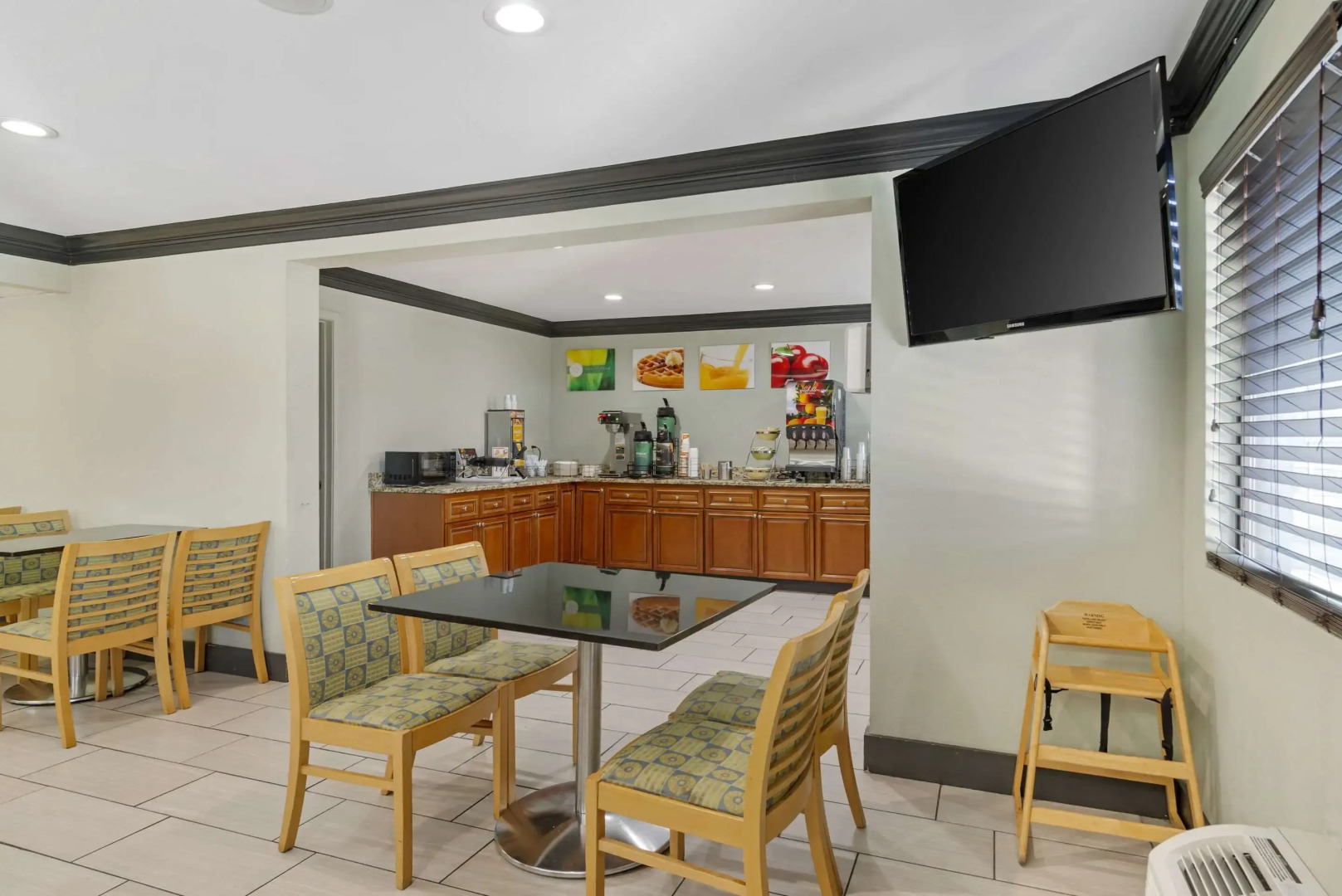 Quality Inn & Suites Morrow Atlanta South