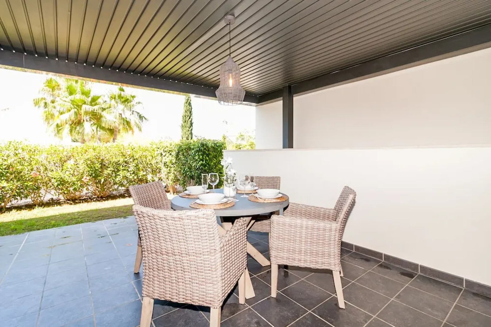 Flamingos Holiday Haven Canovas Apartment