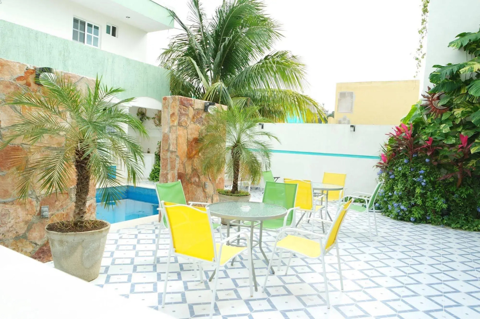 Hotel Ceo Group Malecon