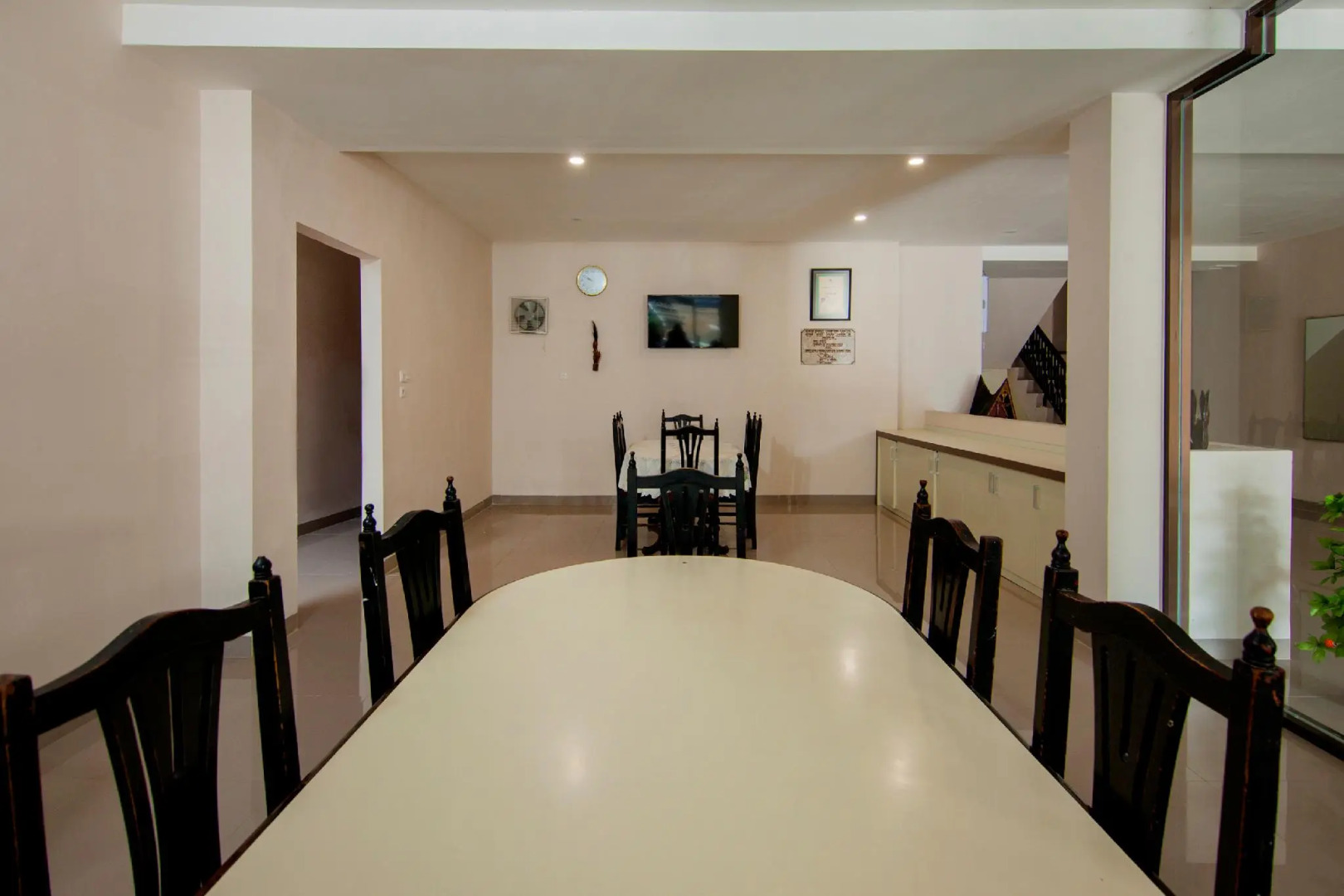 OYO 2382 Wisata Hotel