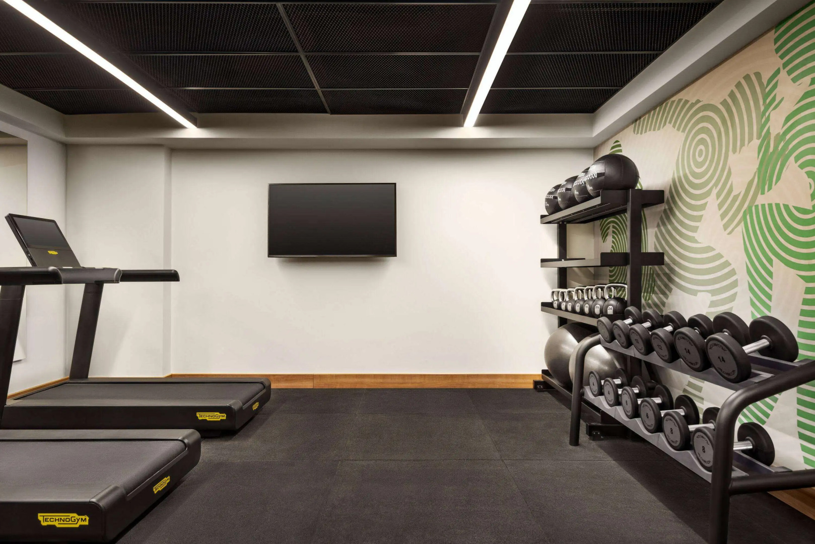 Wyndham Garden Zomin