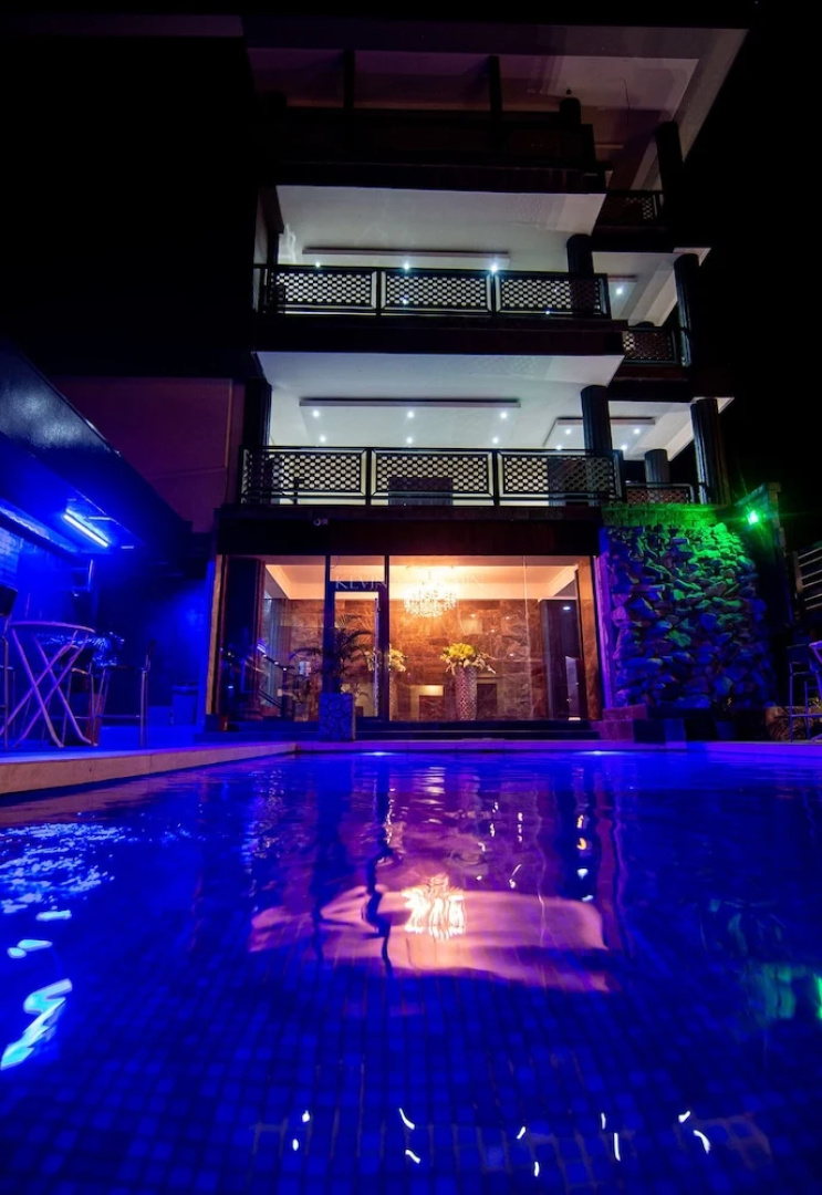 Empire 1 Celinastraat Paramaribo