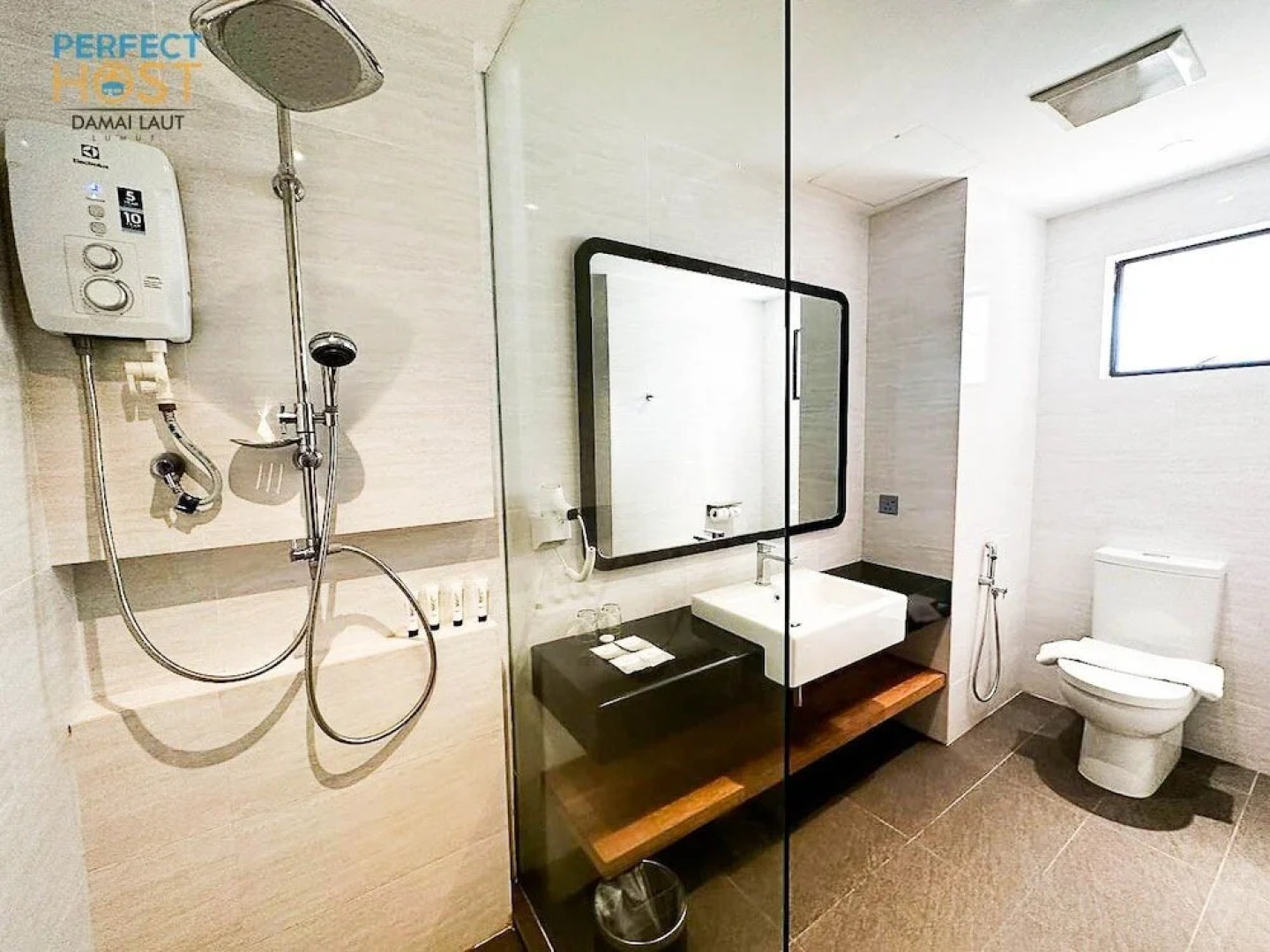 Damai Laut Escape by Perfect Host