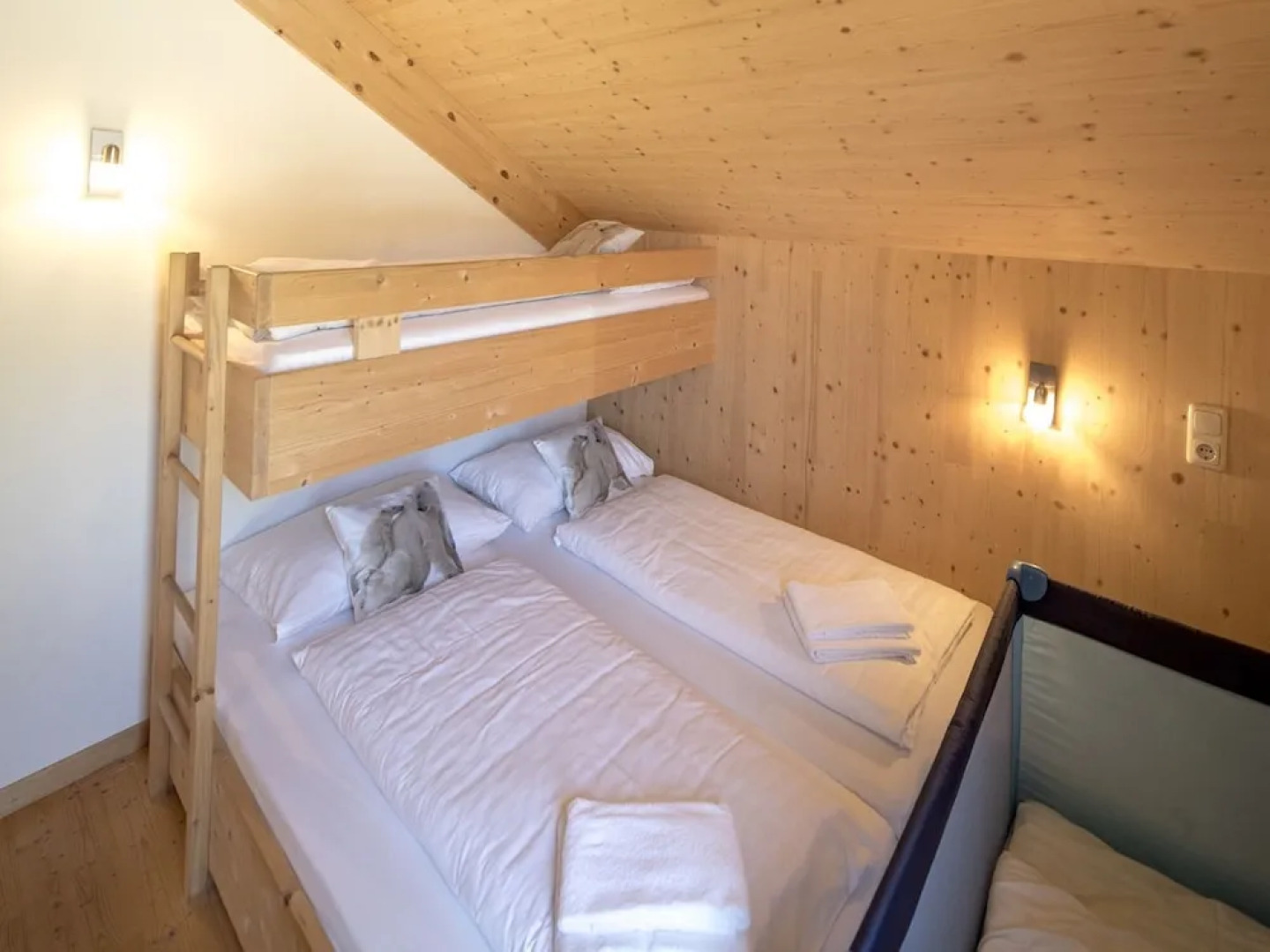 Luxurious Chalet Near Ski Area in Murau