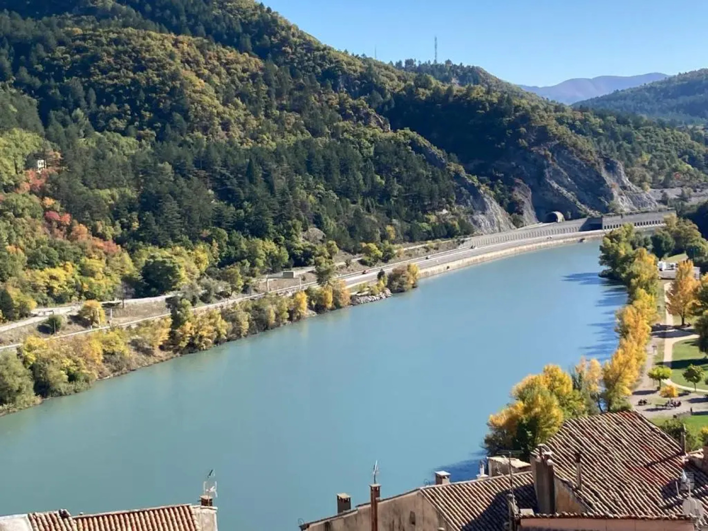 le T3 de Noémie 3***