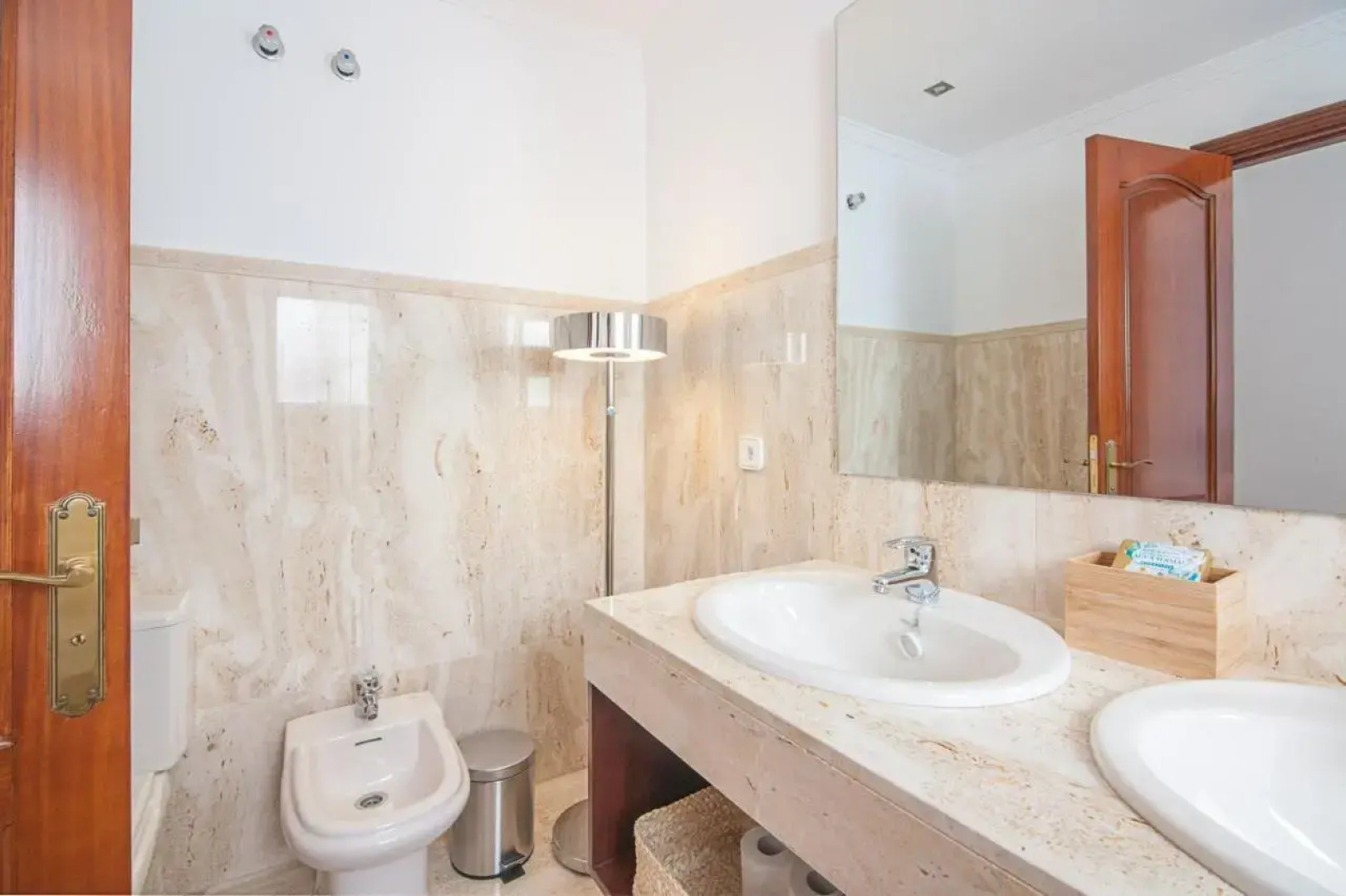 Rooms & Suites Terrace 4C