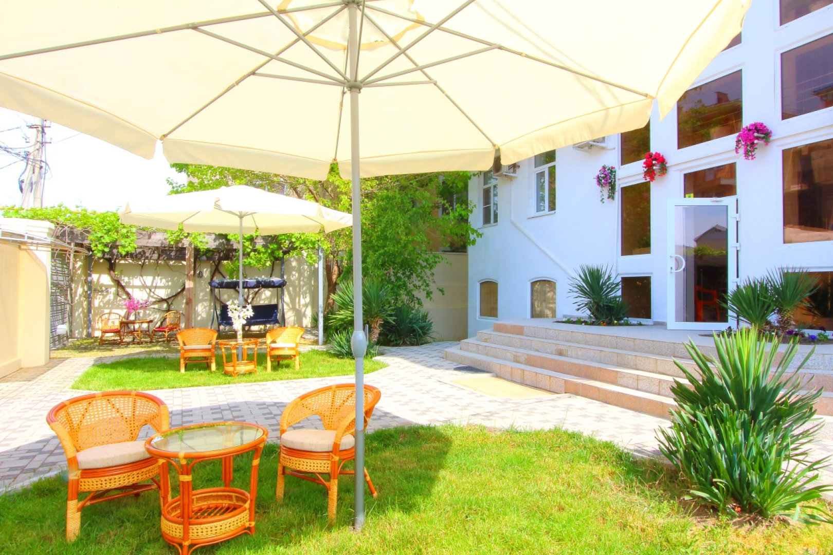 Отель Фаворит